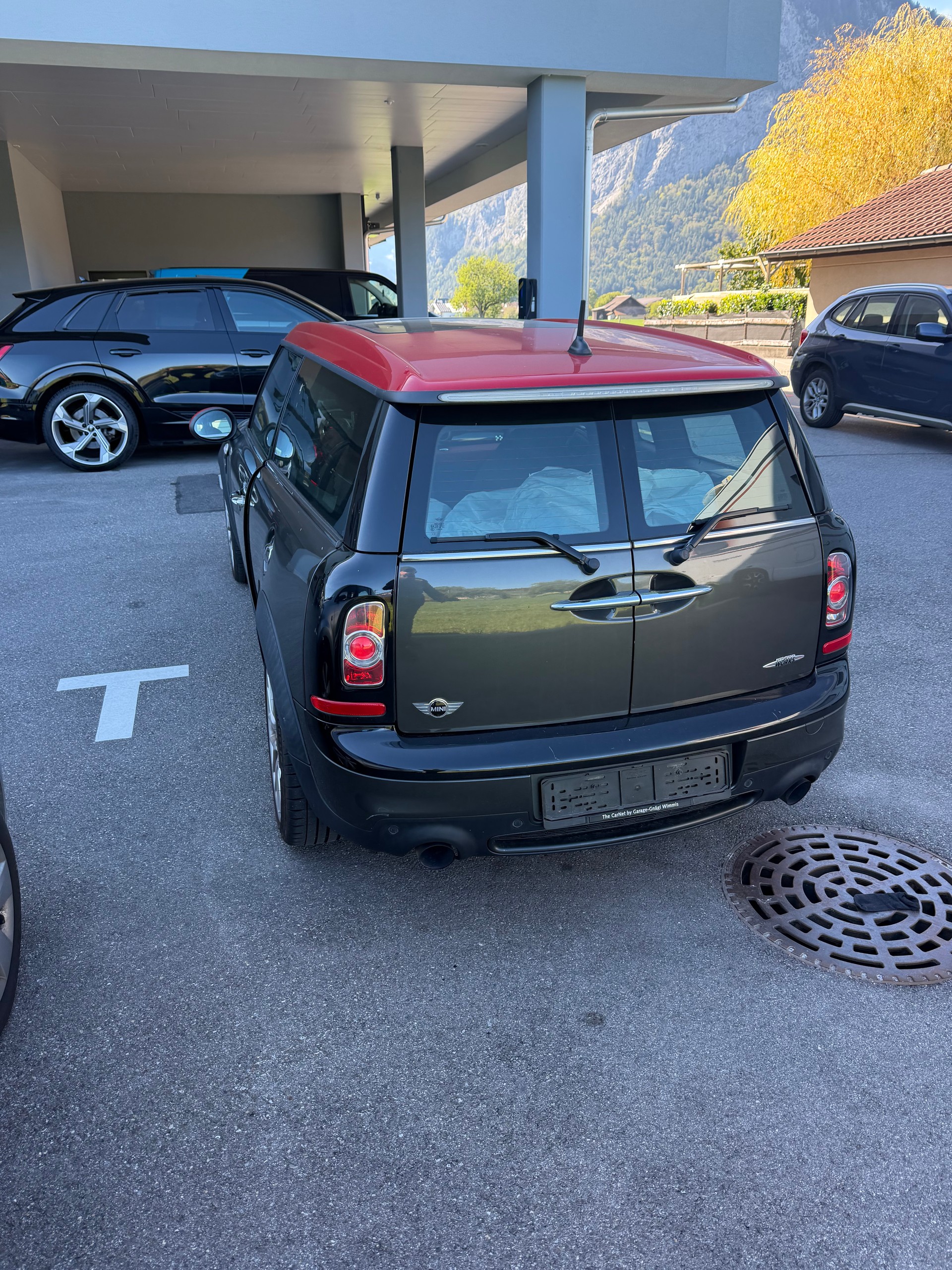 MINI Clubman Cooper John Cooper Works-image-4