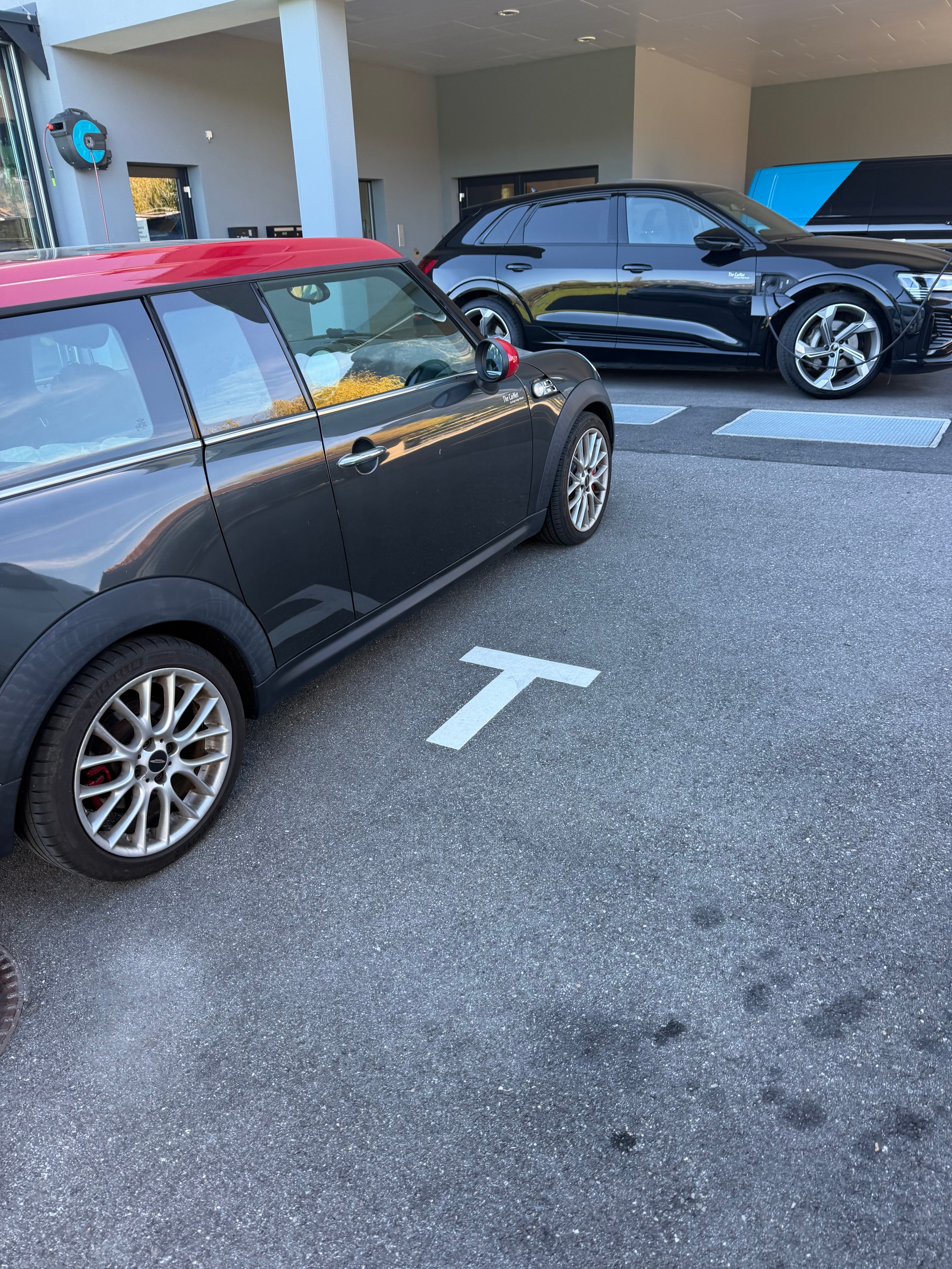MINI Clubman Cooper John Cooper Works-image-7