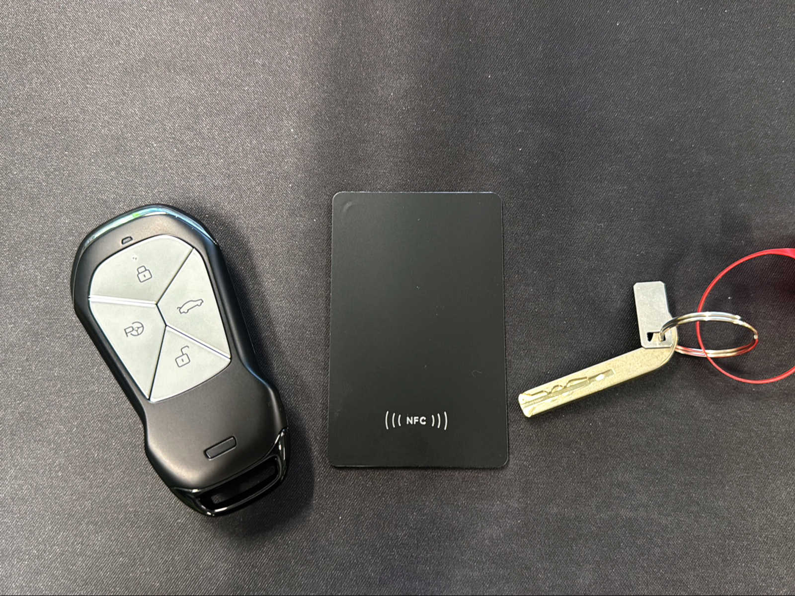 XPENG P7+ 75kWh Performance AWD-image-17