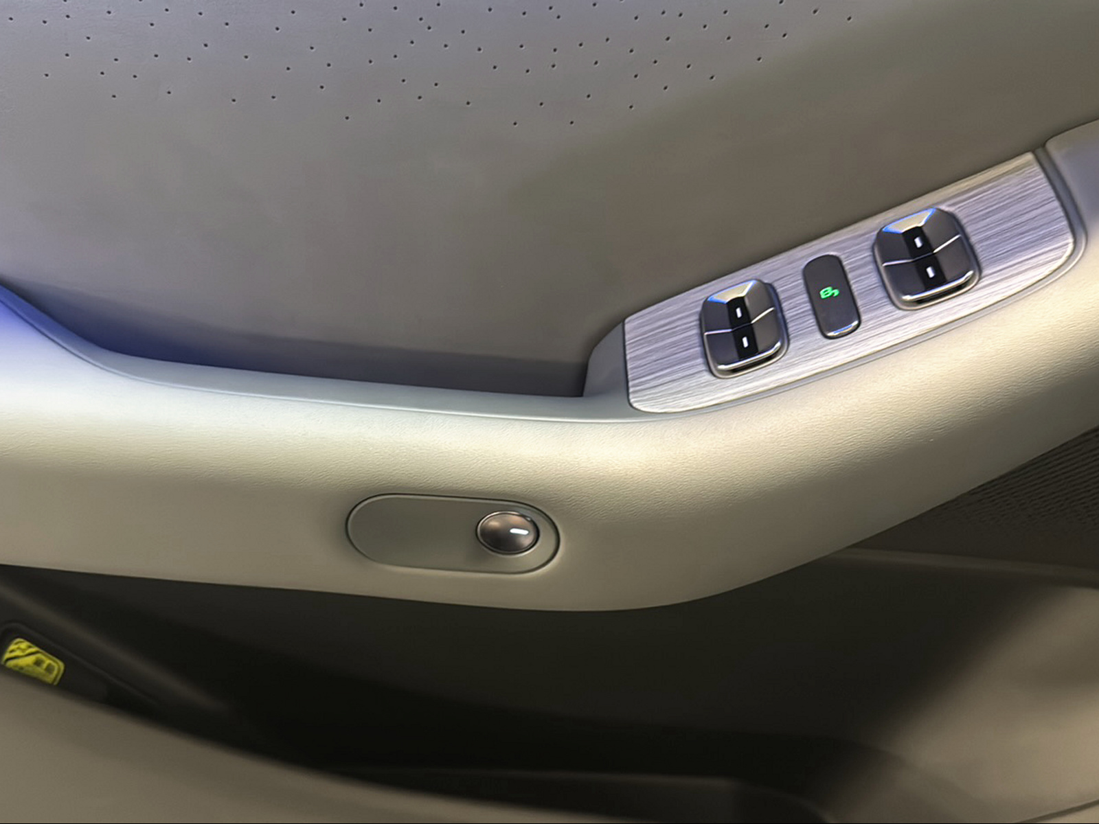 XPENG P7+ 75kWh Performance AWD-image-23