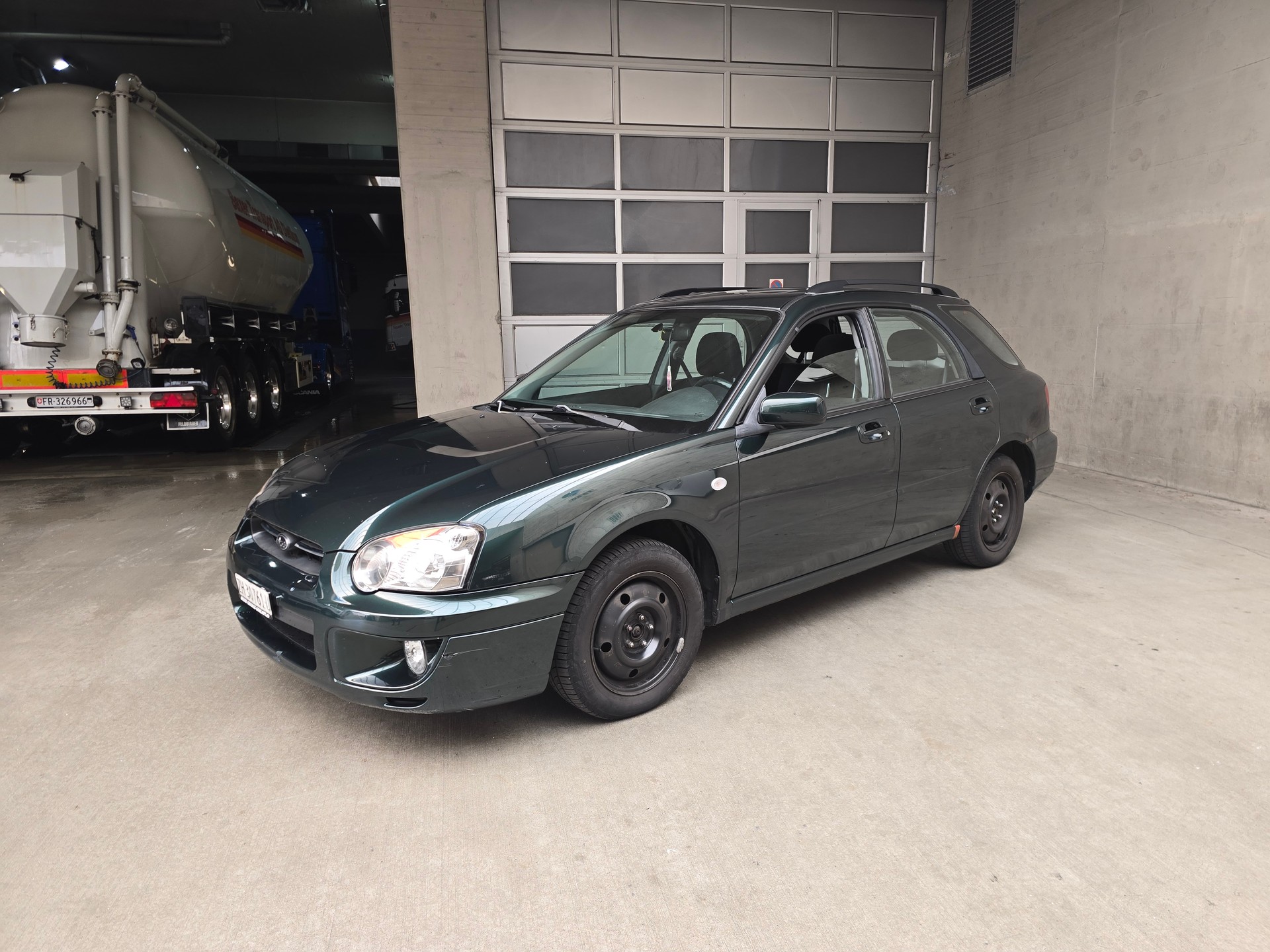 SUBARU Impreza 2.0-image-1