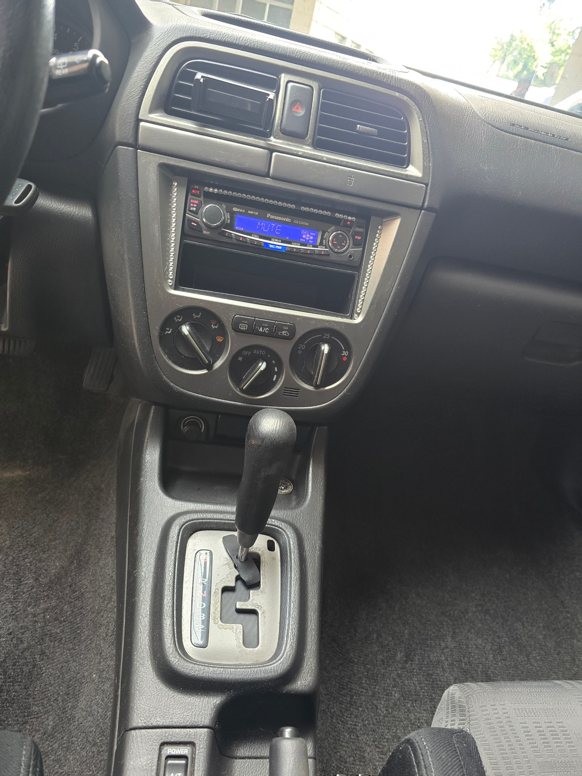 SUBARU Impreza 2.0-image-5