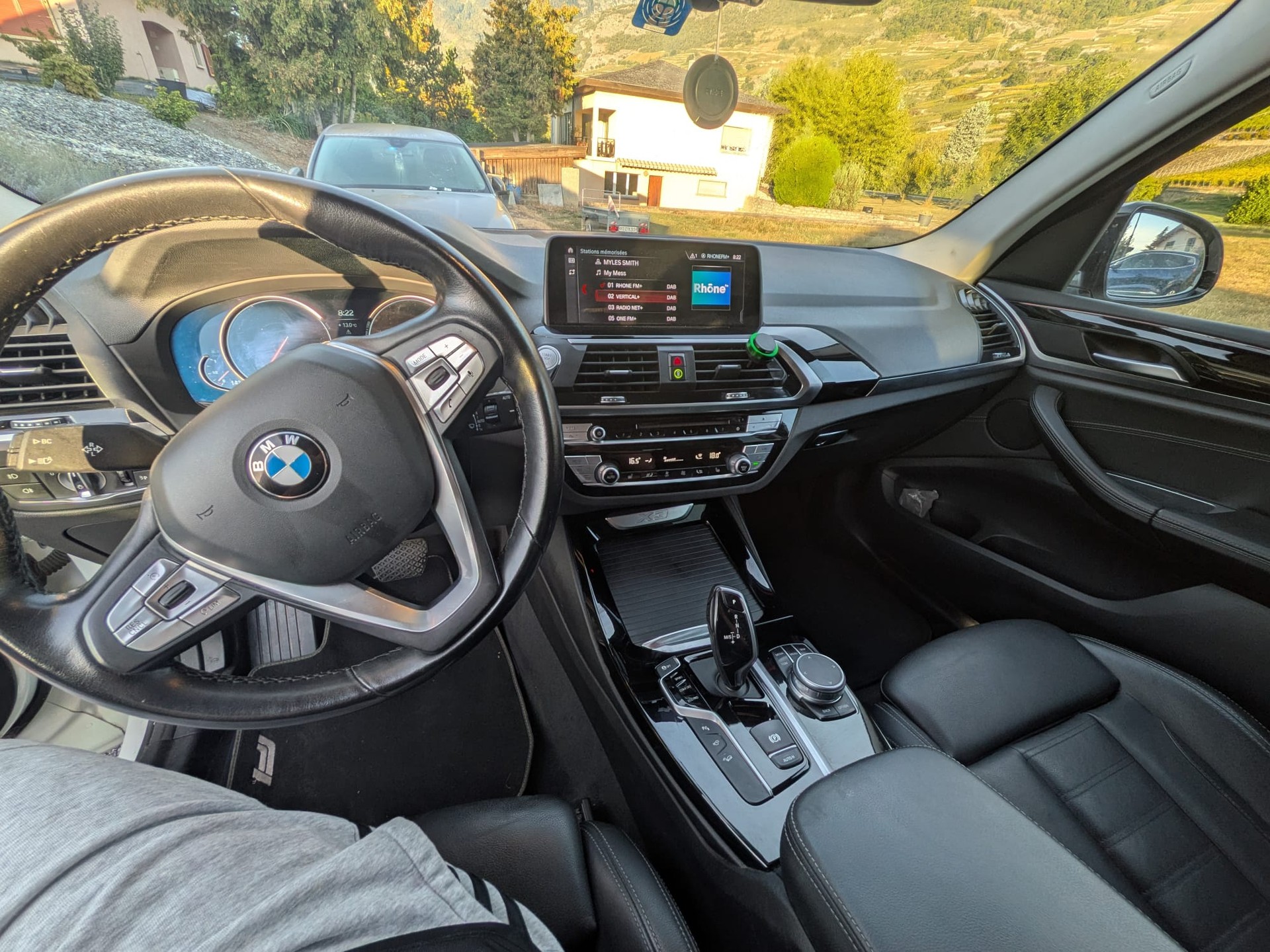 BMW 20d xDrive-image-4