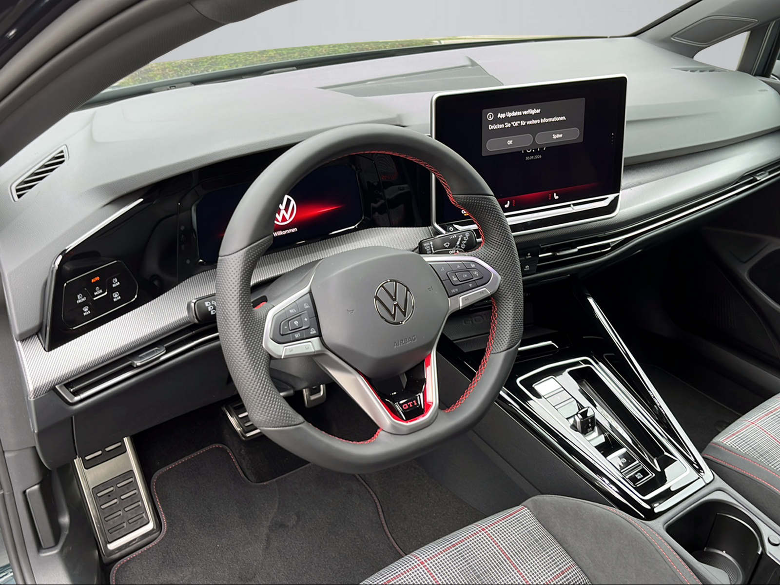 VW Golf 2.0 TSI GTI DSG-image-8