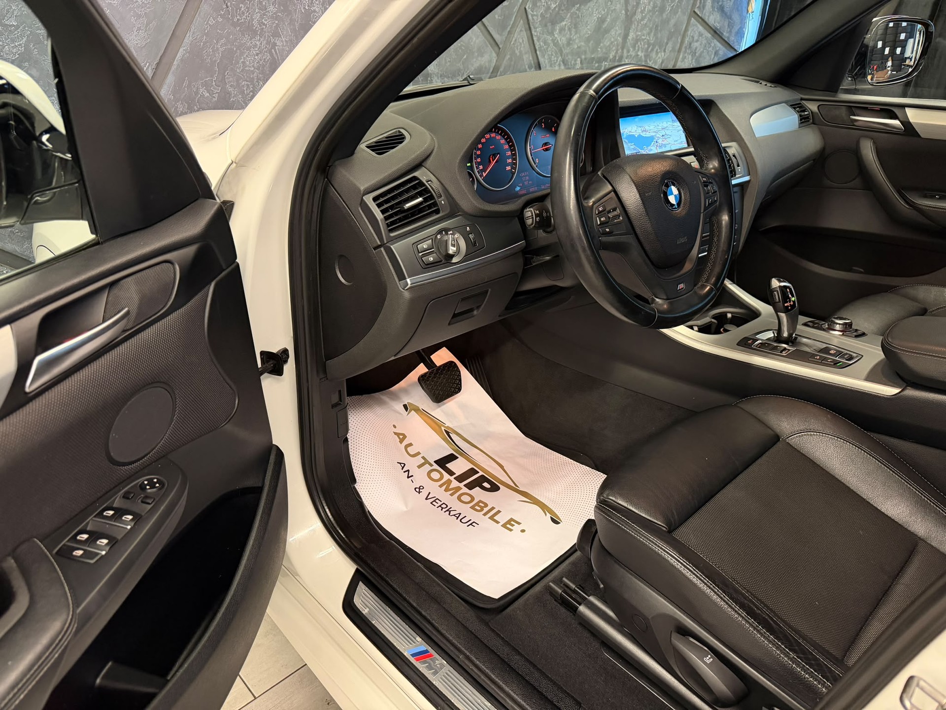 BMW X3 xDrive 20d Steptronic M-paket-image-10
