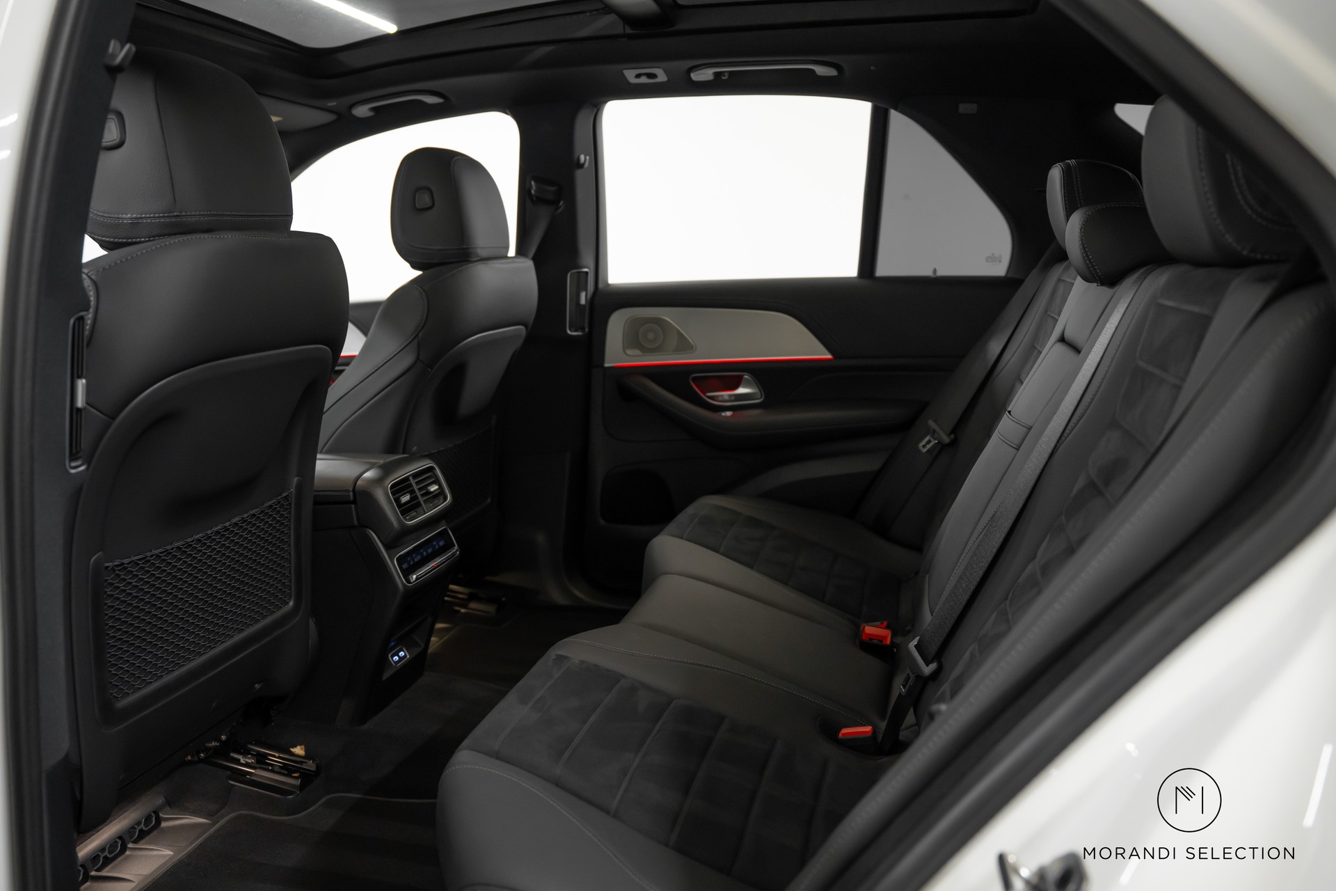 MERCEDES-BENZ GLE 450 AMG Line 4matic-image-15