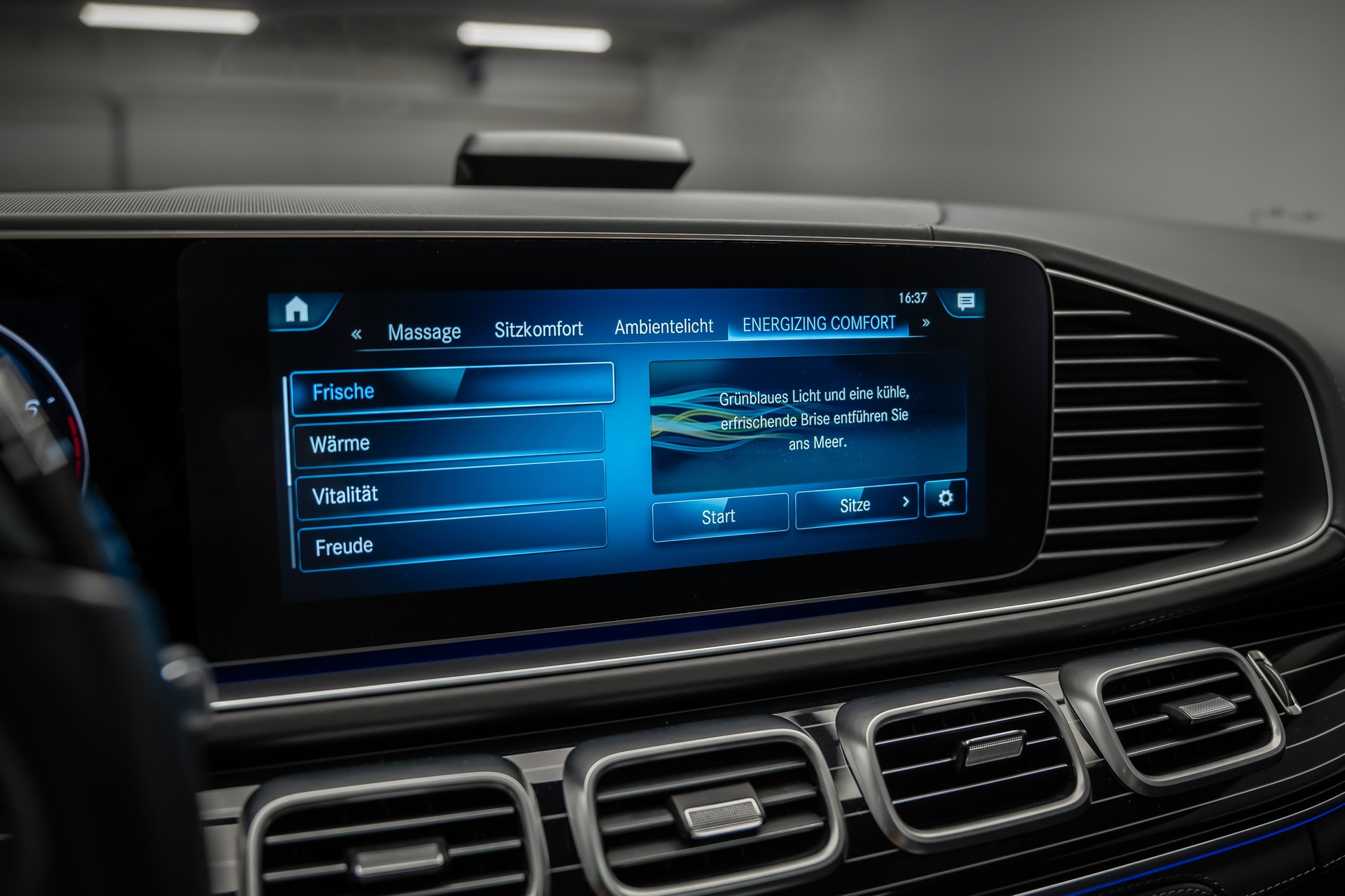 MERCEDES-BENZ GLS 600 MAYBACH * FIRST-CLASS FOND * KÜHLSCHRANK * KLAPPTISCHE * 24" SCHMIEDERÄDER * VOLL AUSSTATTUNG *-image-44