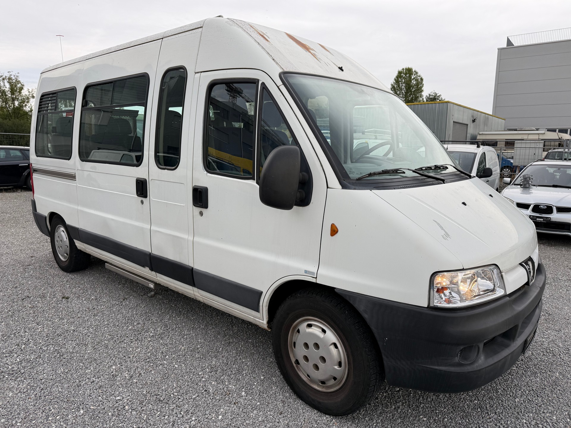 PEUGEOT 18Q 2.8HDi-image-5
