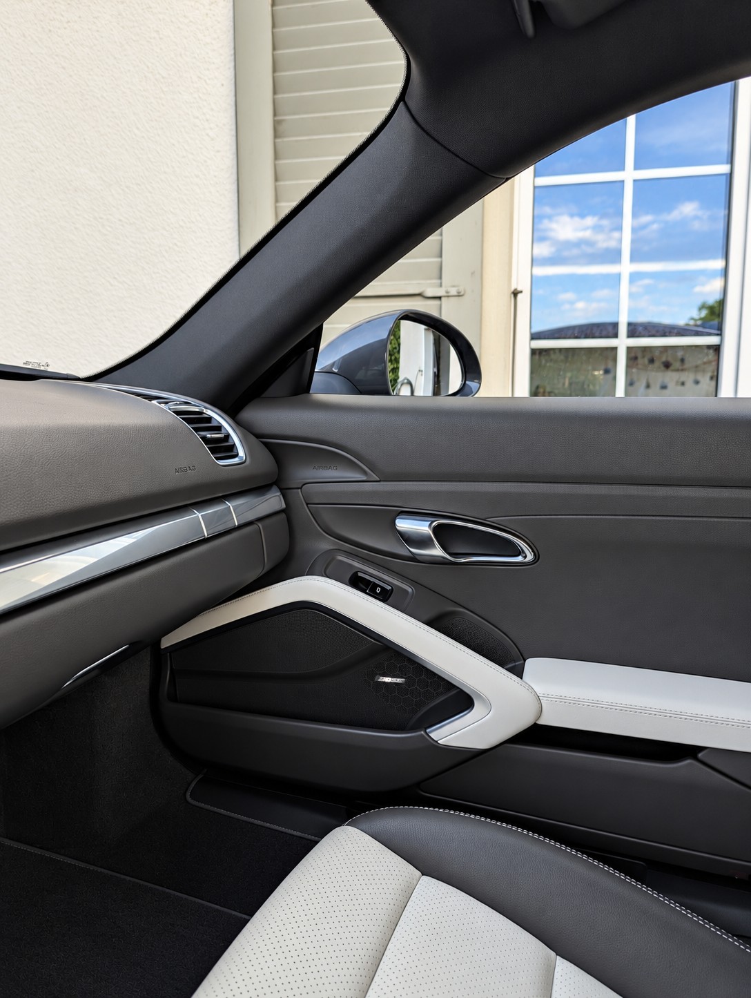 PORSCHE 3.4 S PDK-image-5