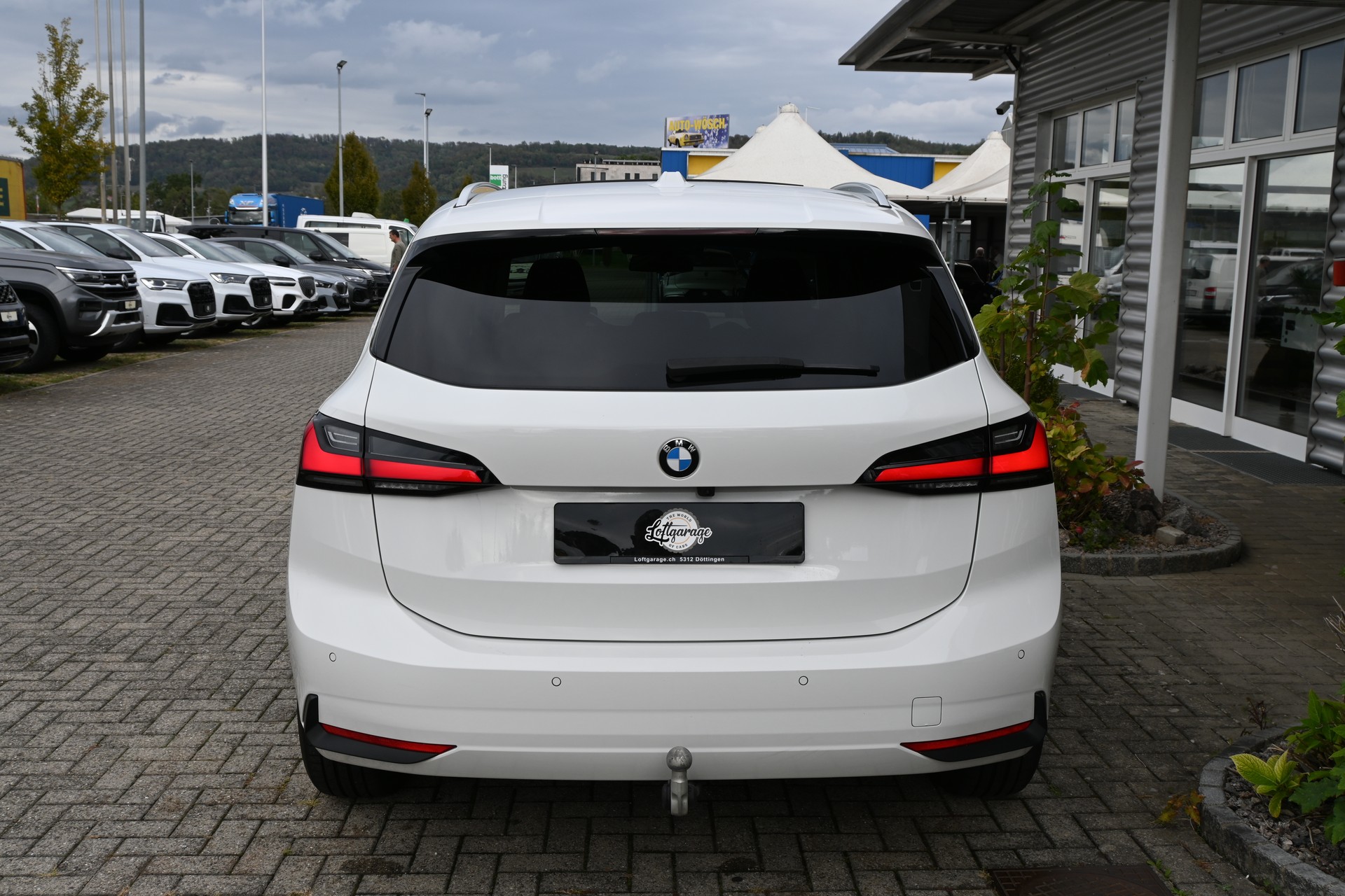 BMW 223d Active Tourer xDrive DKG (CH Auto) + AHK 1500kg-image-3