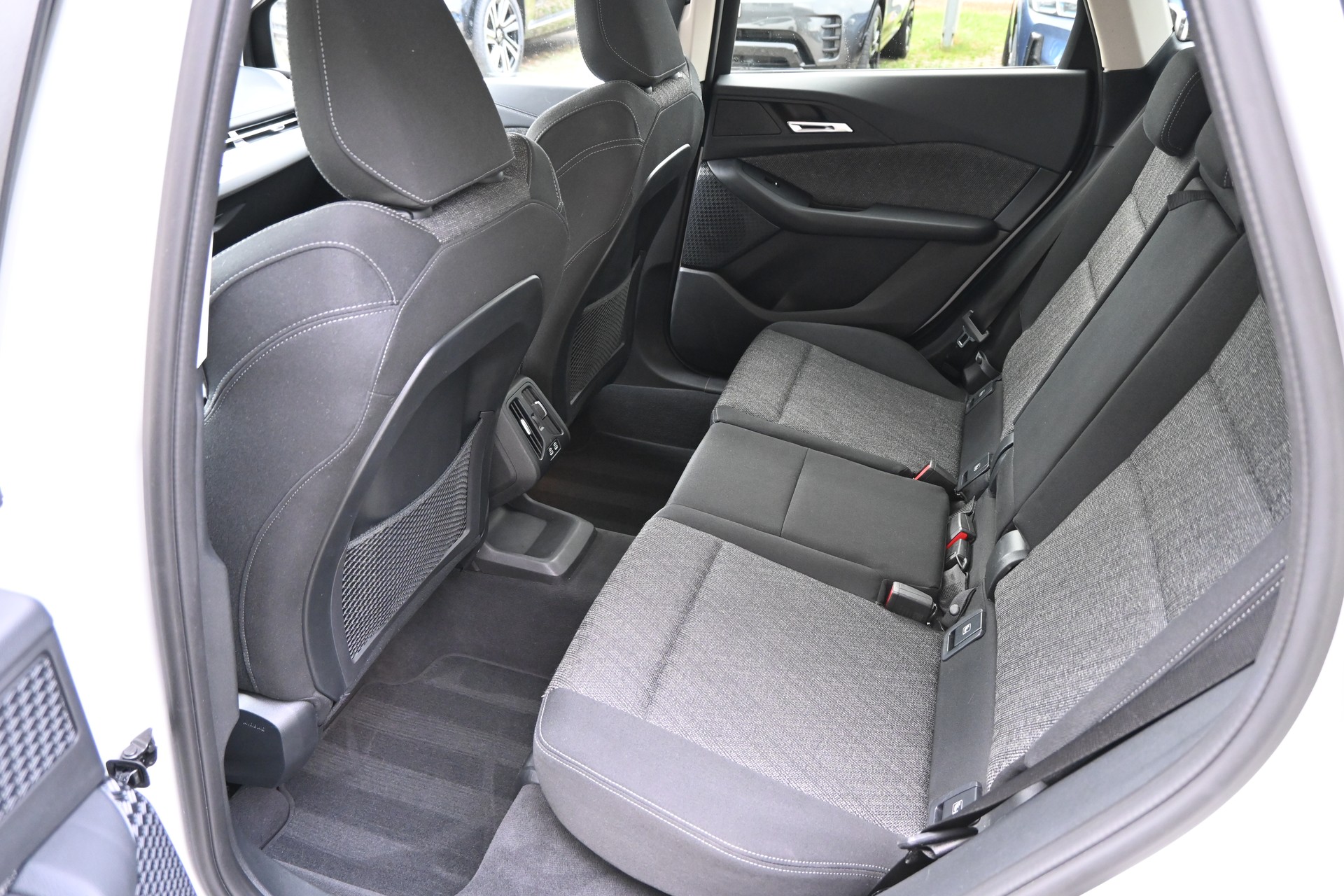 BMW 223d Active Tourer xDrive DKG (CH Auto) + AHK 1500kg-image-15
