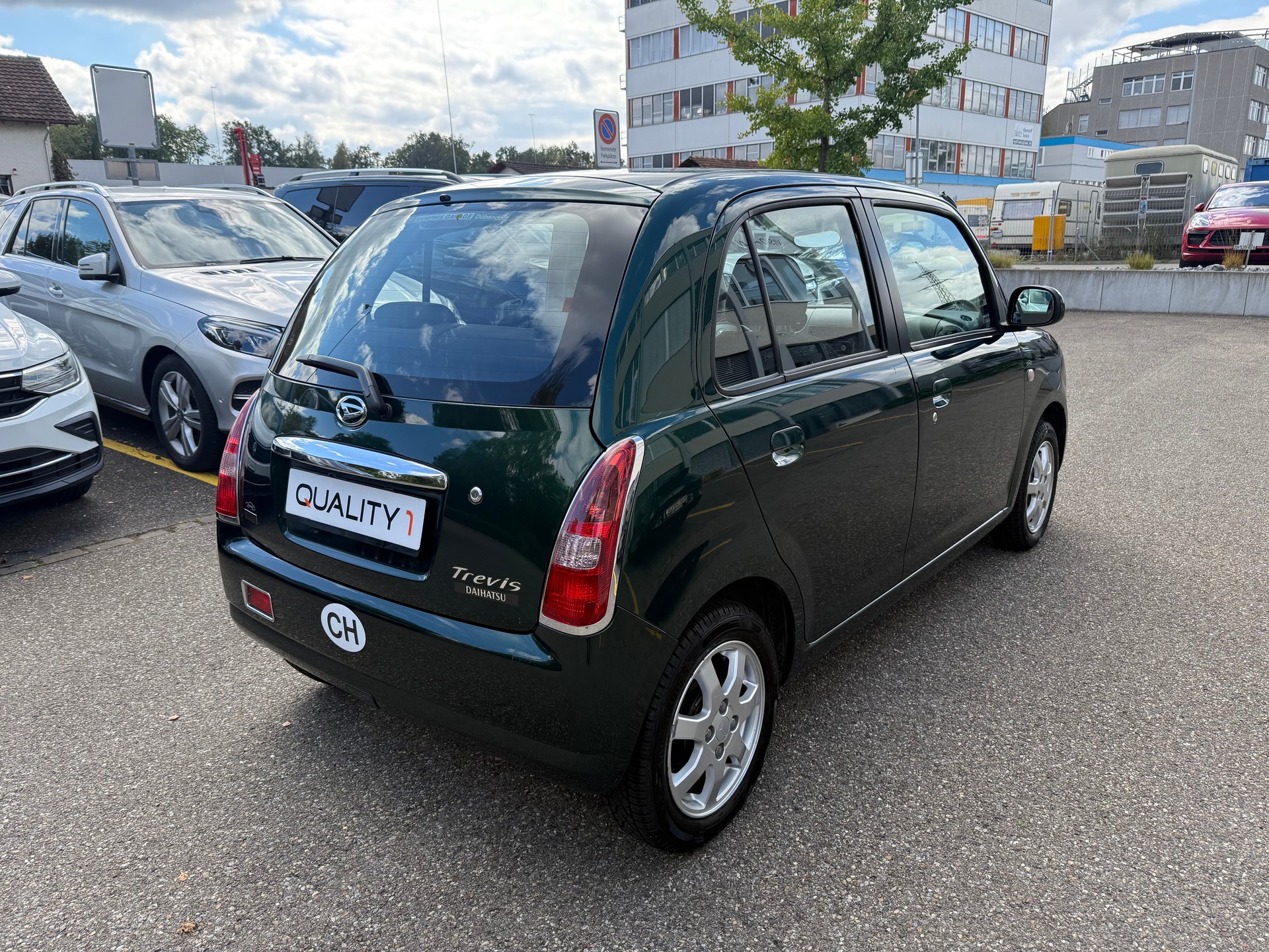 DAIHATSU Trevis 1.0-image-5