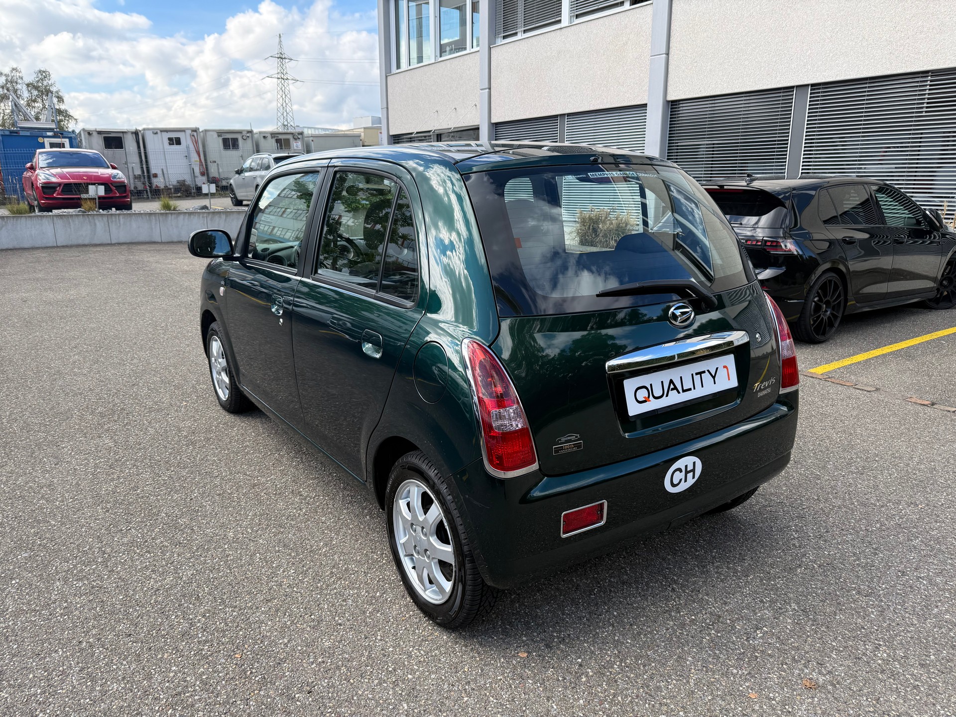 DAIHATSU Trevis 1.0-image-3