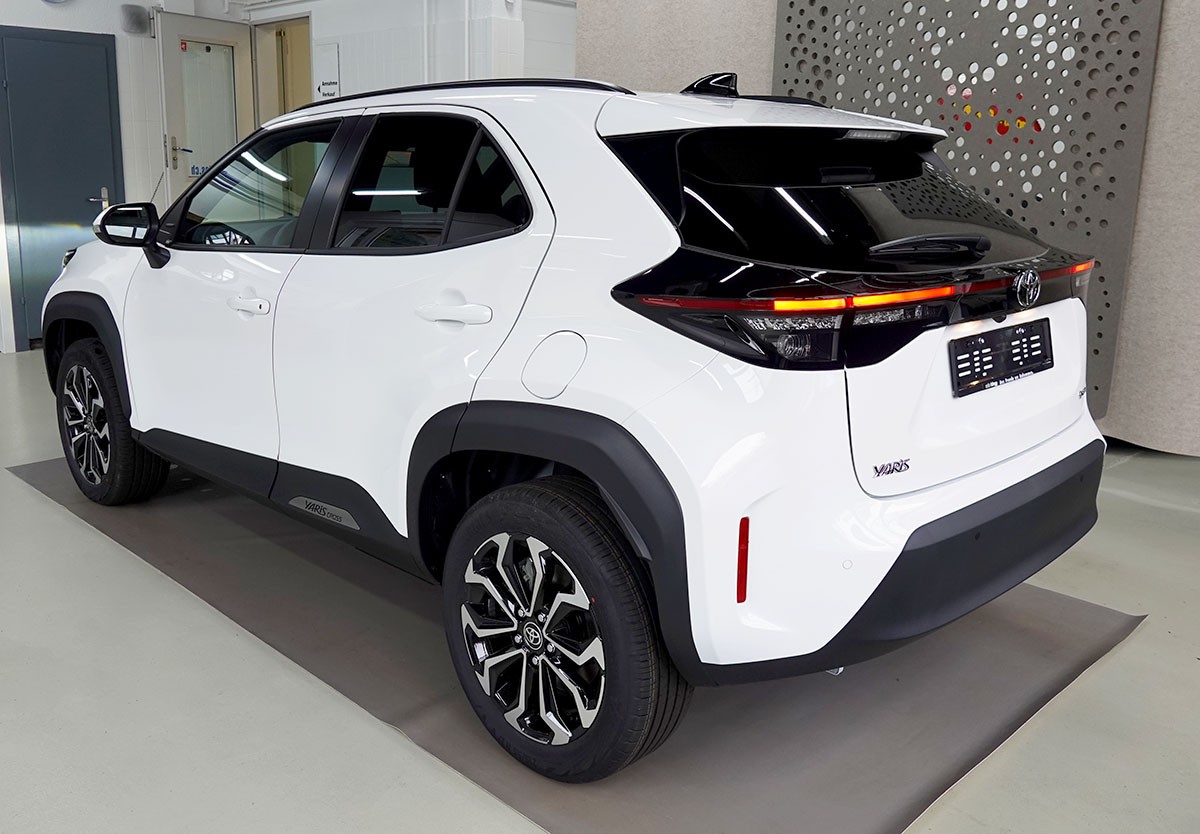 TOYOTA Yaris Cross 1.5 Trend e-CVT 130PS-image-2