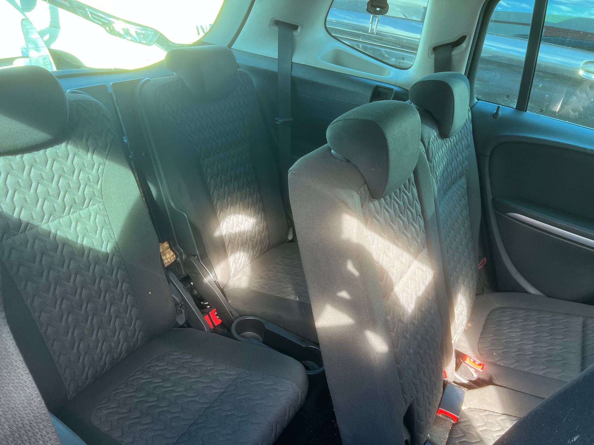 OPEL Tourer 2.0 CDTi-image-9