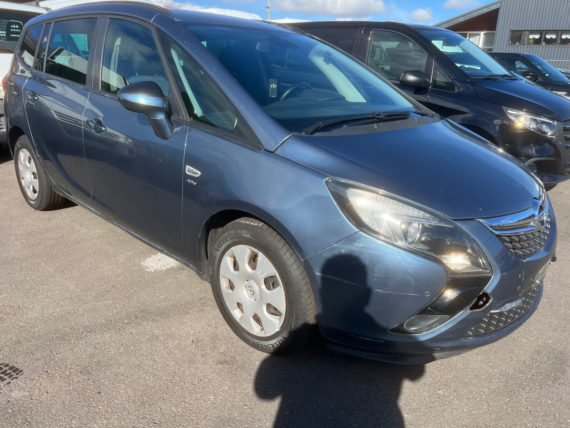 OPEL Tourer 2.0 CDTi-image-2