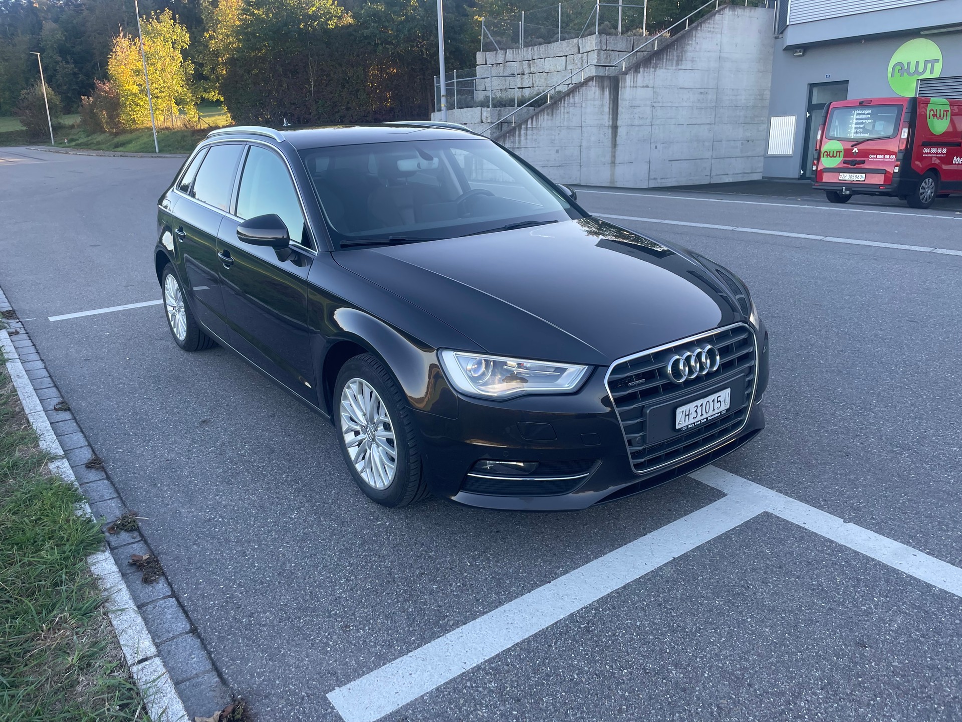 AUDI A3 Sportback 2.0 TDI Ambiente quattro S-tronic-image-2