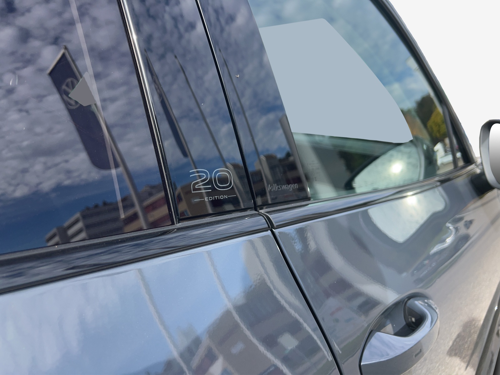 VW Tiguan 2.0 TSI DSG Life 4Motion-image-14