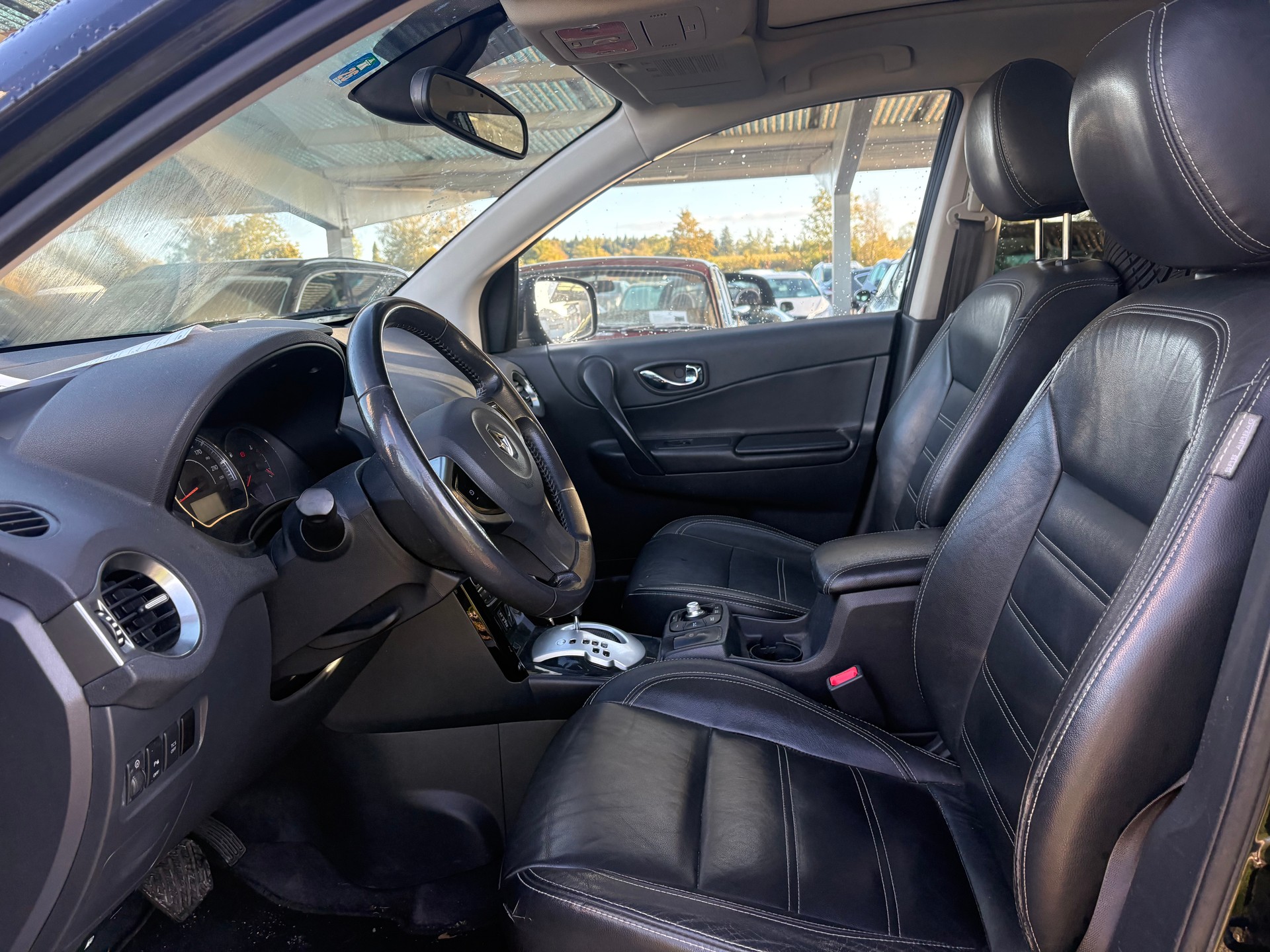 RENAULT Koleos 2.0 dCi Dynamique 4x4 Automatic-image-6