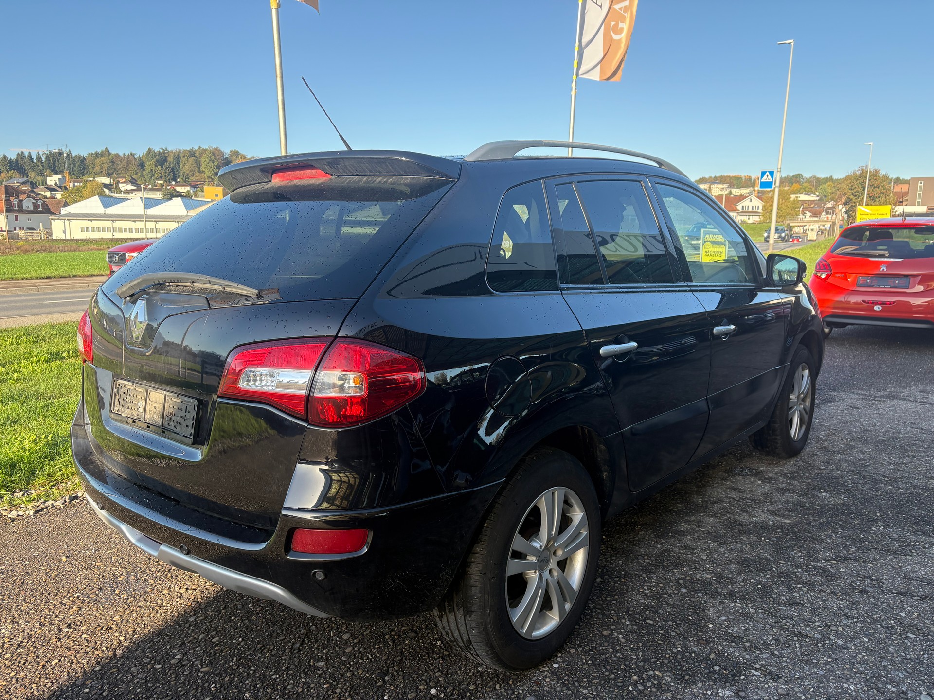 RENAULT Koleos 2.0 dCi Dynamique 4x4 Automatic-image-2
