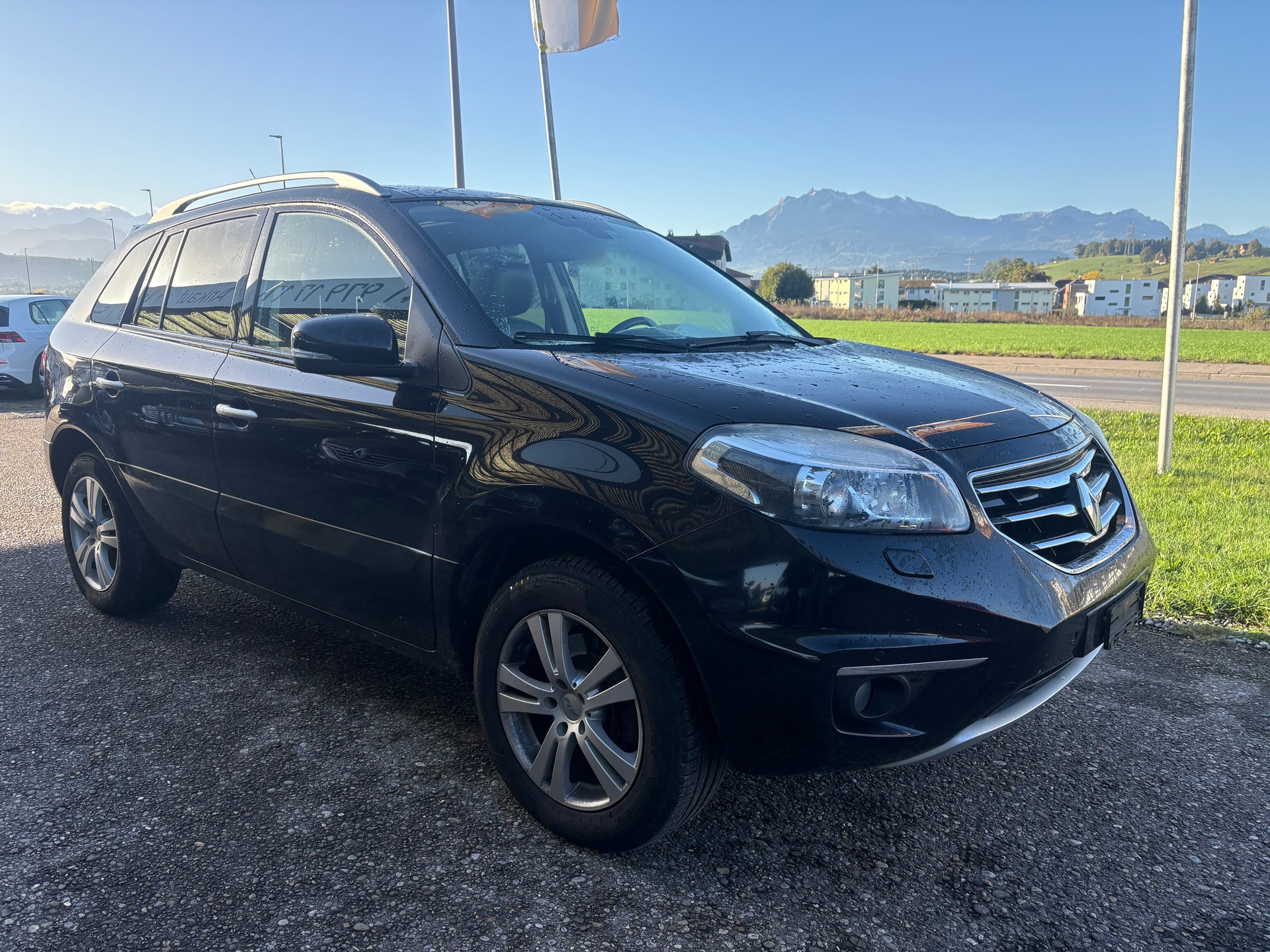 RENAULT Koleos 2.0 dCi Dynamique 4x4 Automatic-image-1