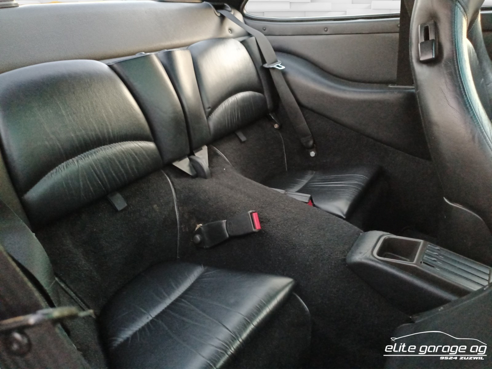 PORSCHE 911 Carrera-image-12