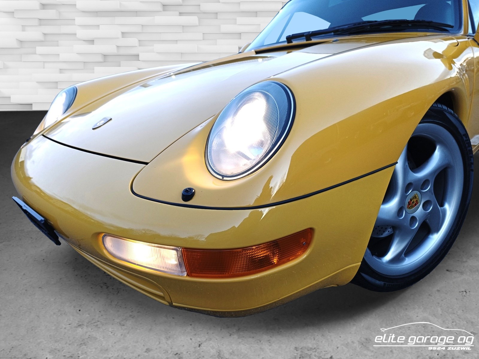 PORSCHE 911 Carrera-image-15