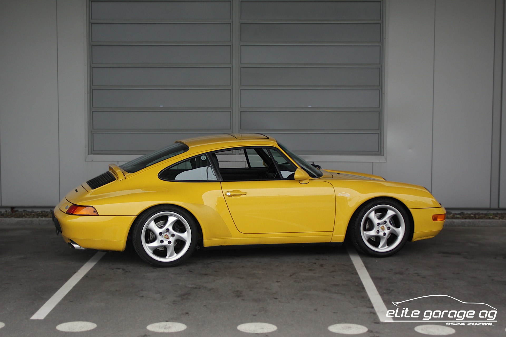 PORSCHE 911 Carrera 2 Coupé HANDSCHALTER-image-4