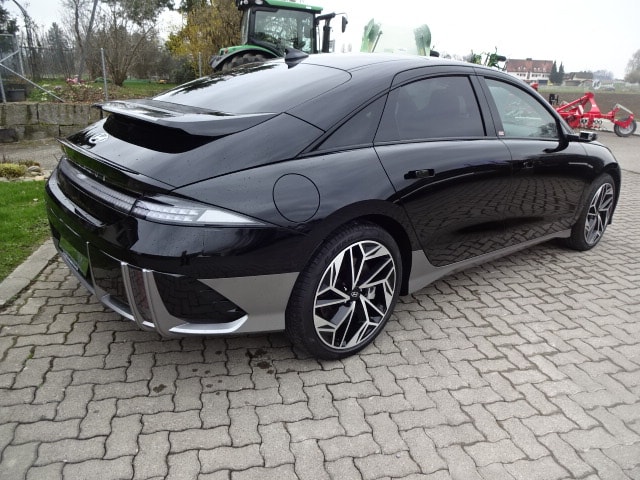 HYUNDAI Ioniq 6 77kWh Launch Edition 4WD-image-4