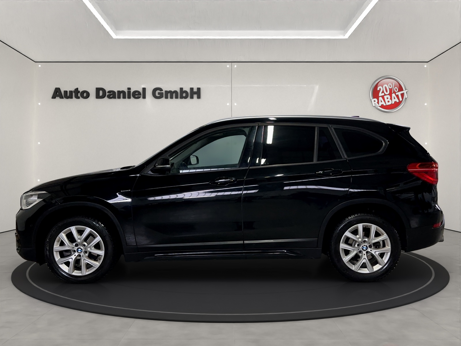 BMW X1 xDrive 18d Sport Line Steptronic-image-7