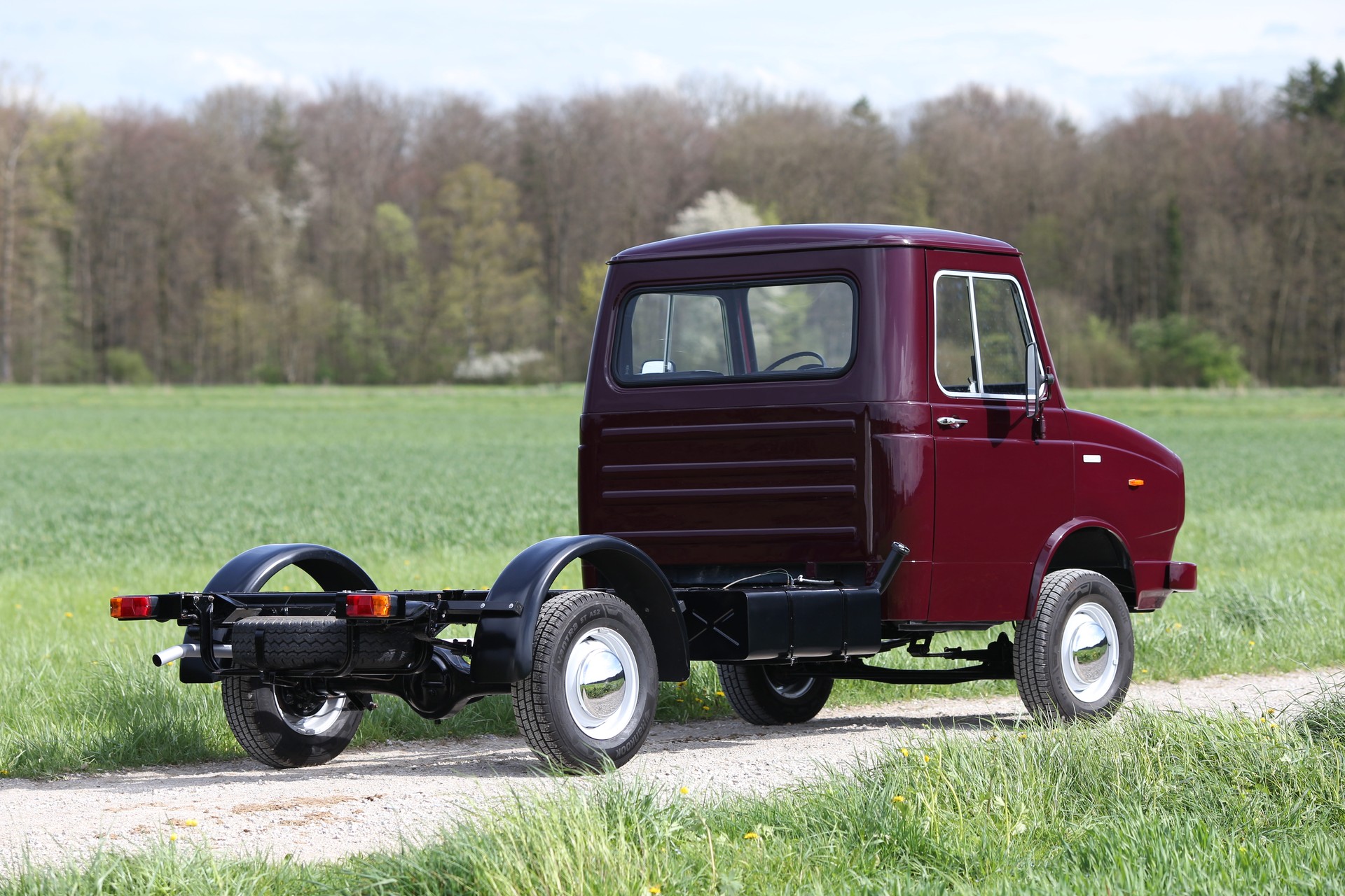 LEYLAND Sherpa 250 Deluxe "Veteranenstatus 180"-image-2