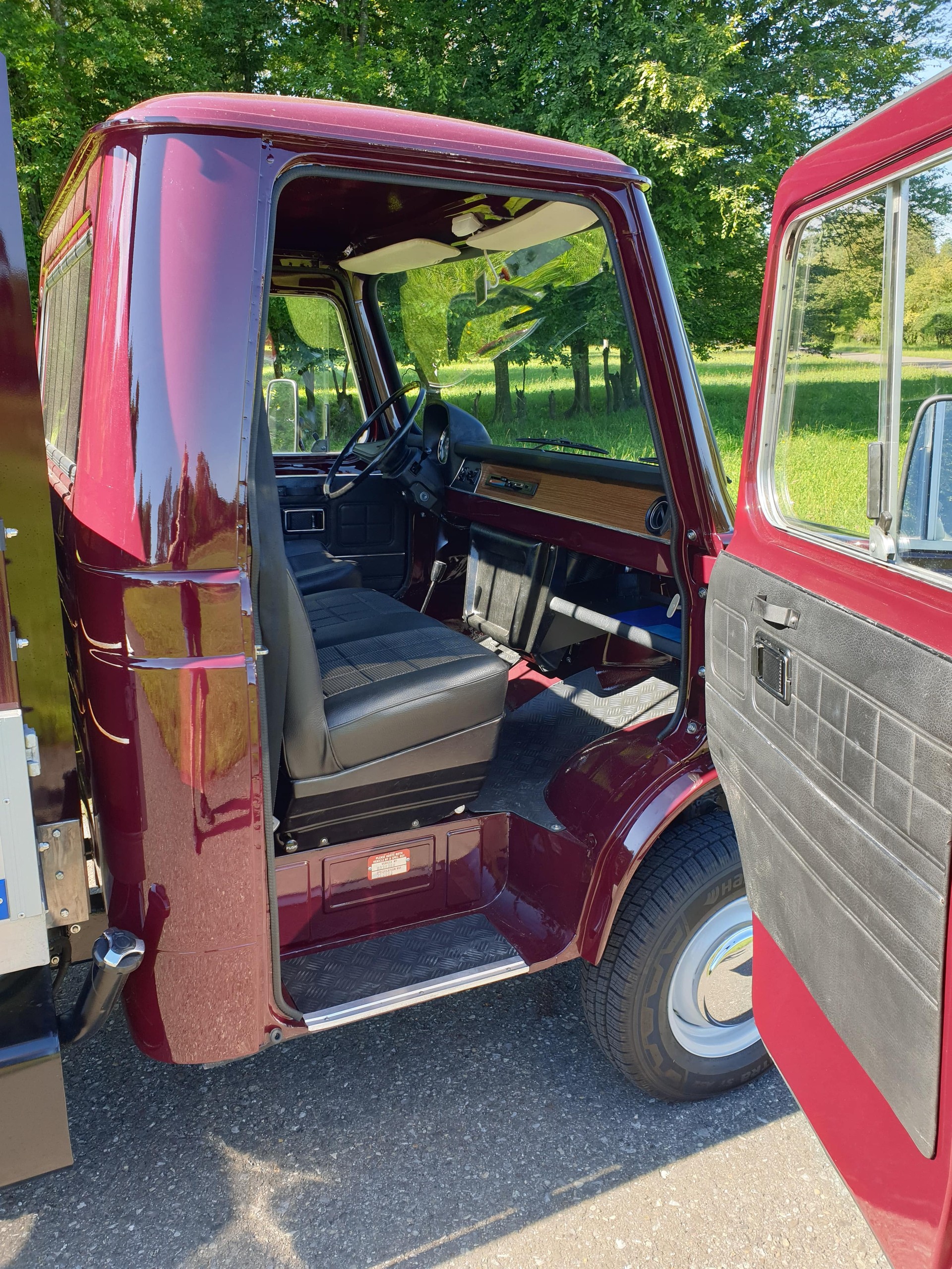 LEYLAND Sherpa 250 Deluxe "Veteranenstatus 180"-image-5