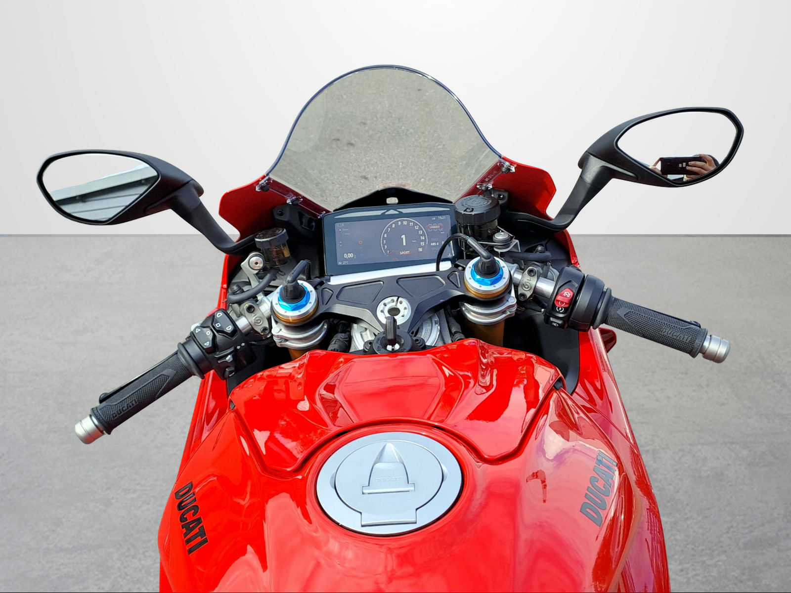 DUCATI Panigale V4 S 2025-showroom-element-3