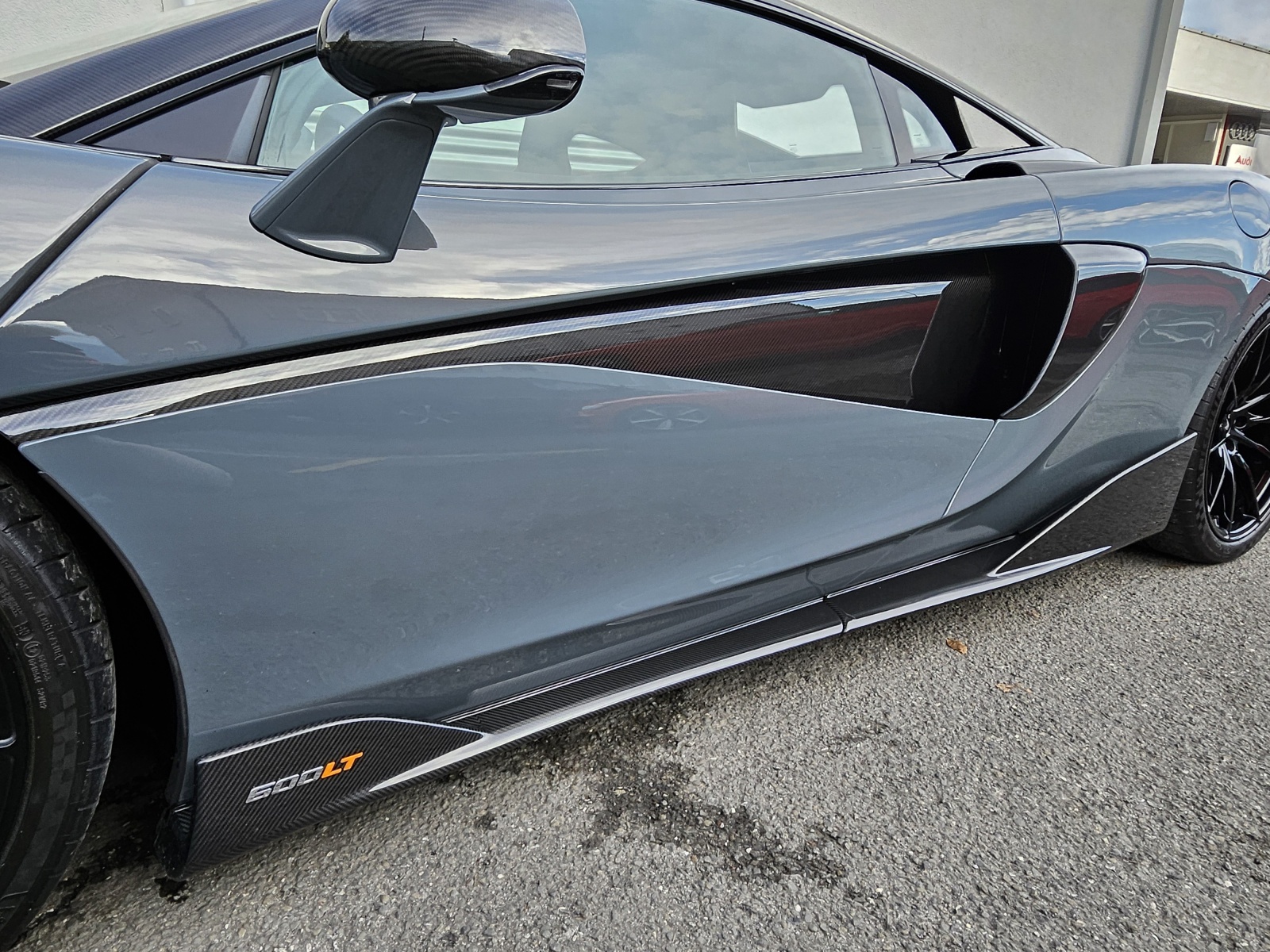McLAREN 600LT Coupé 3.8 V8 SSG-image-6