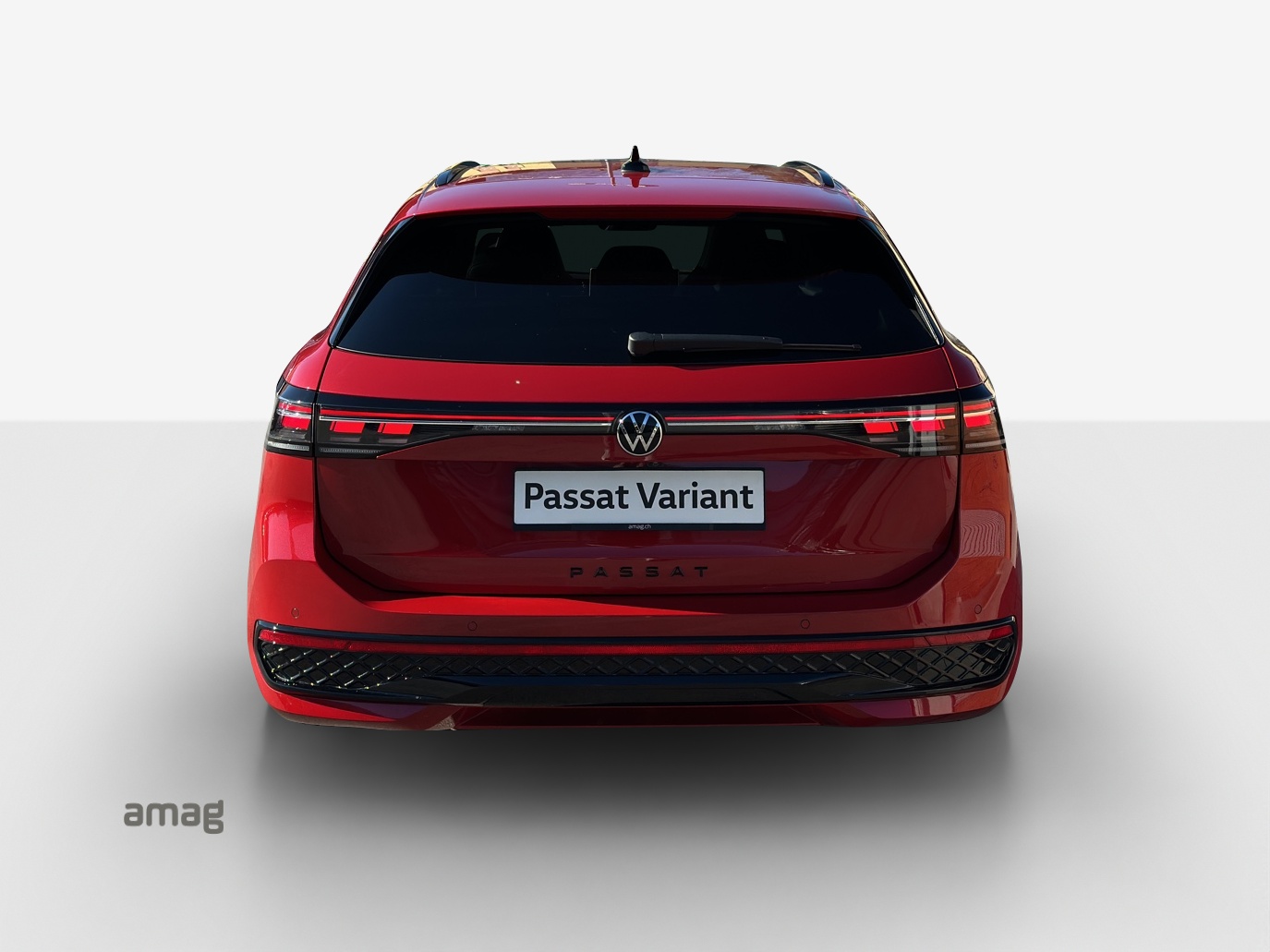 VW Passat Variant 2.0 TSI evo4 R-Line 4 Motion DSG-image-3