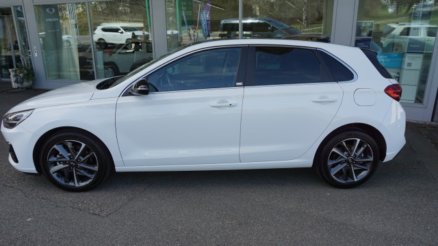 HYUNDAI i30 1.5 T-GDi Vertex DCT-image-2