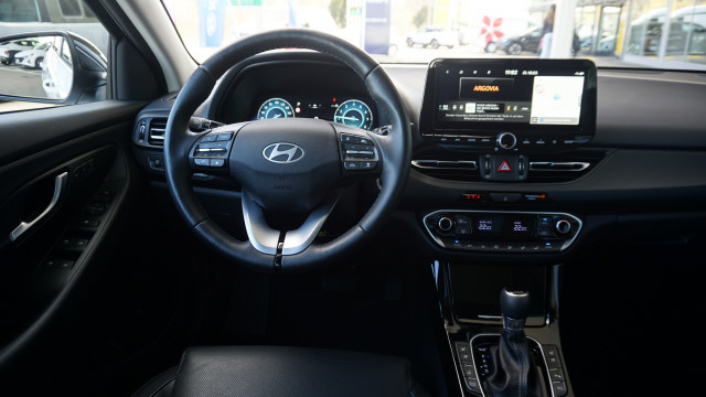 HYUNDAI i30 1.5 T-GDi Vertex DCT-image-11