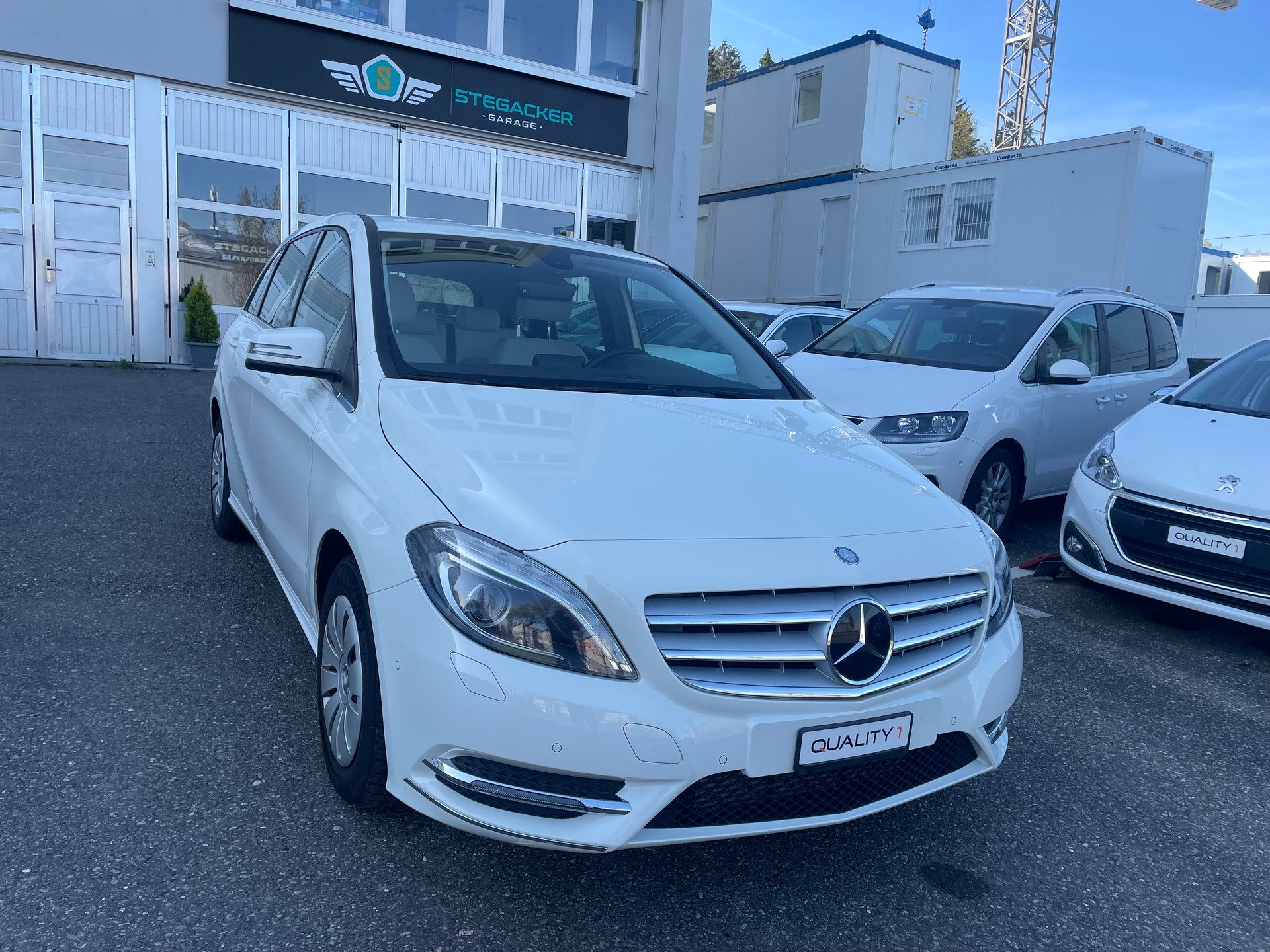 MERCEDES-BENZ B 180 CDI 7G-DCT-image-2