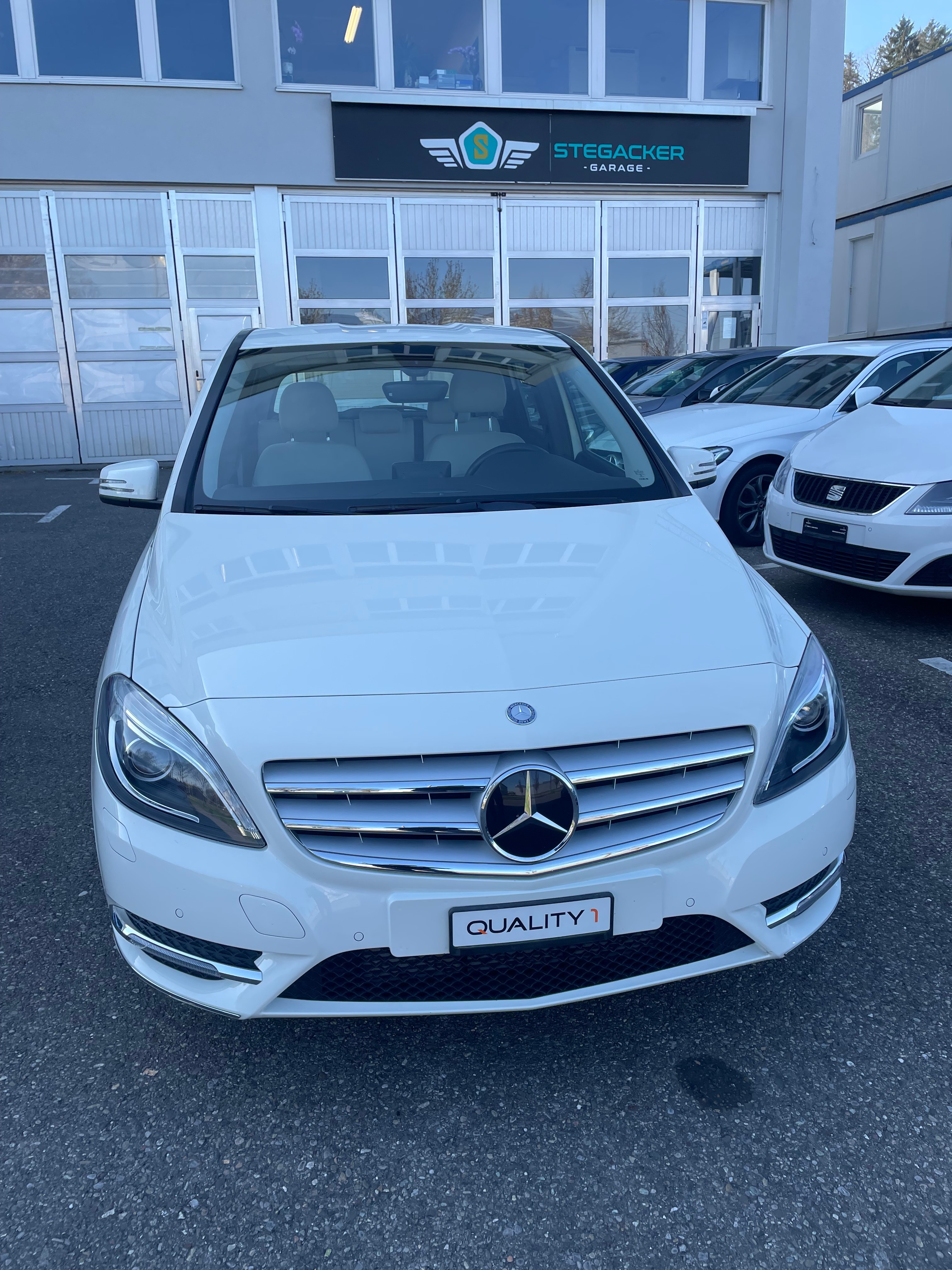 MERCEDES-BENZ B 180 — slika 4