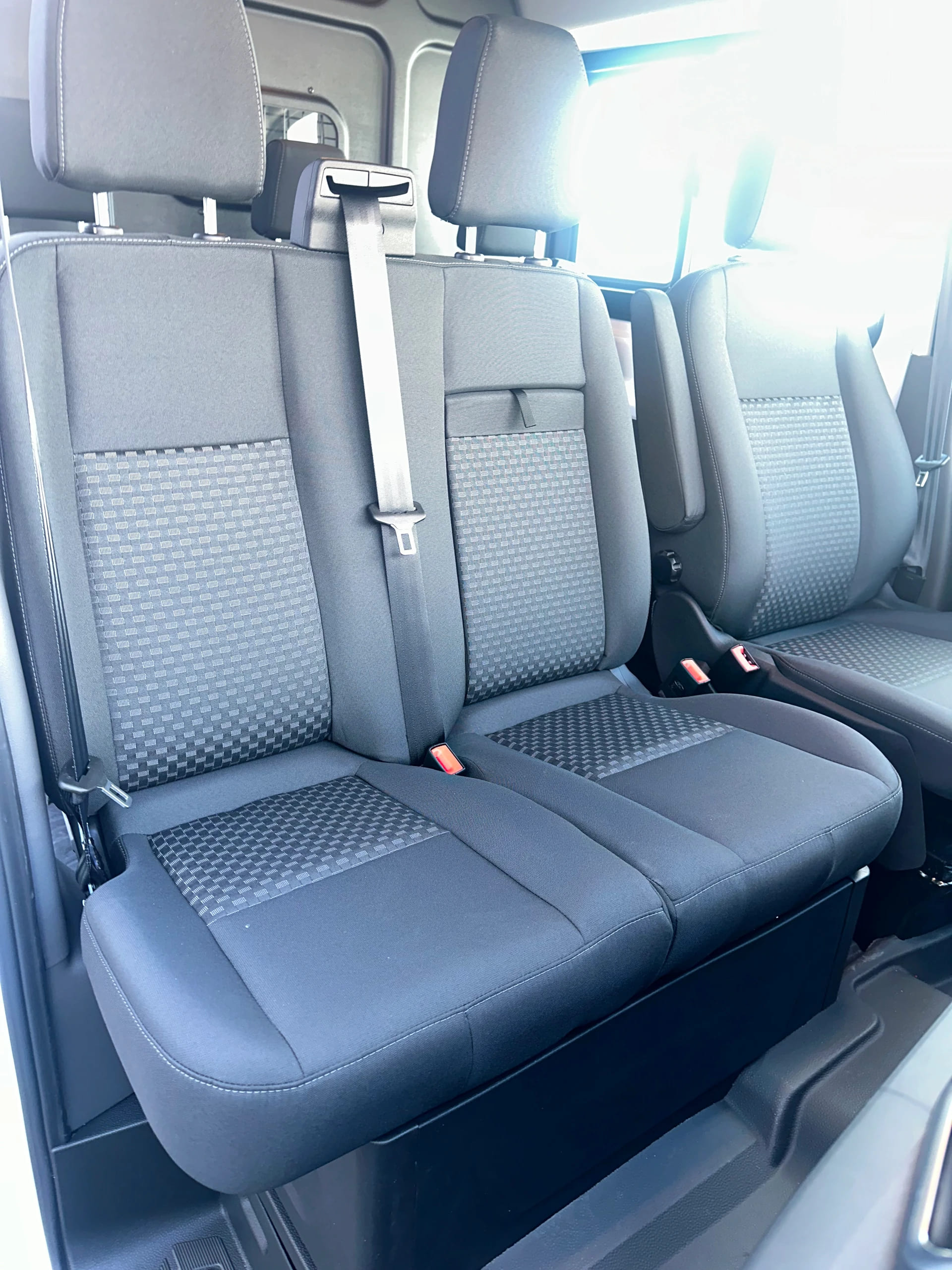 FORD Transit dcab. van 350 L3H2 2.0 Trend/130CV/Aut./FWD-image-14