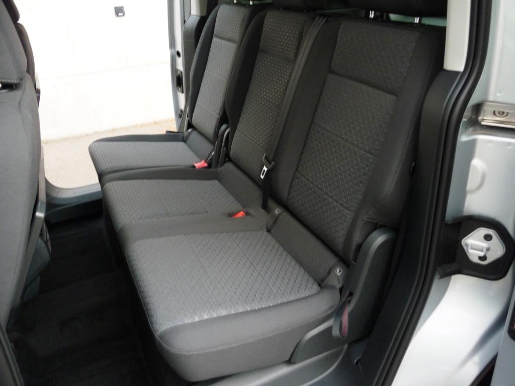 FORD Tourneo Connect 1.5 EcoBoost Titanium Automat-image-8