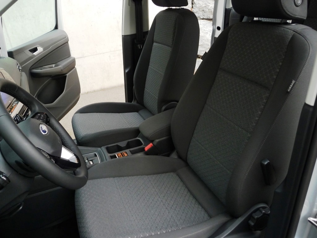 FORD Tourneo Connect 1.5 EcoBoost Titanium Automat-image-7