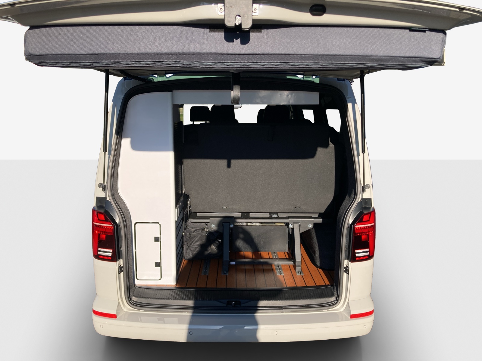 VW T6.1 Envia Free DSG 4M-image-12