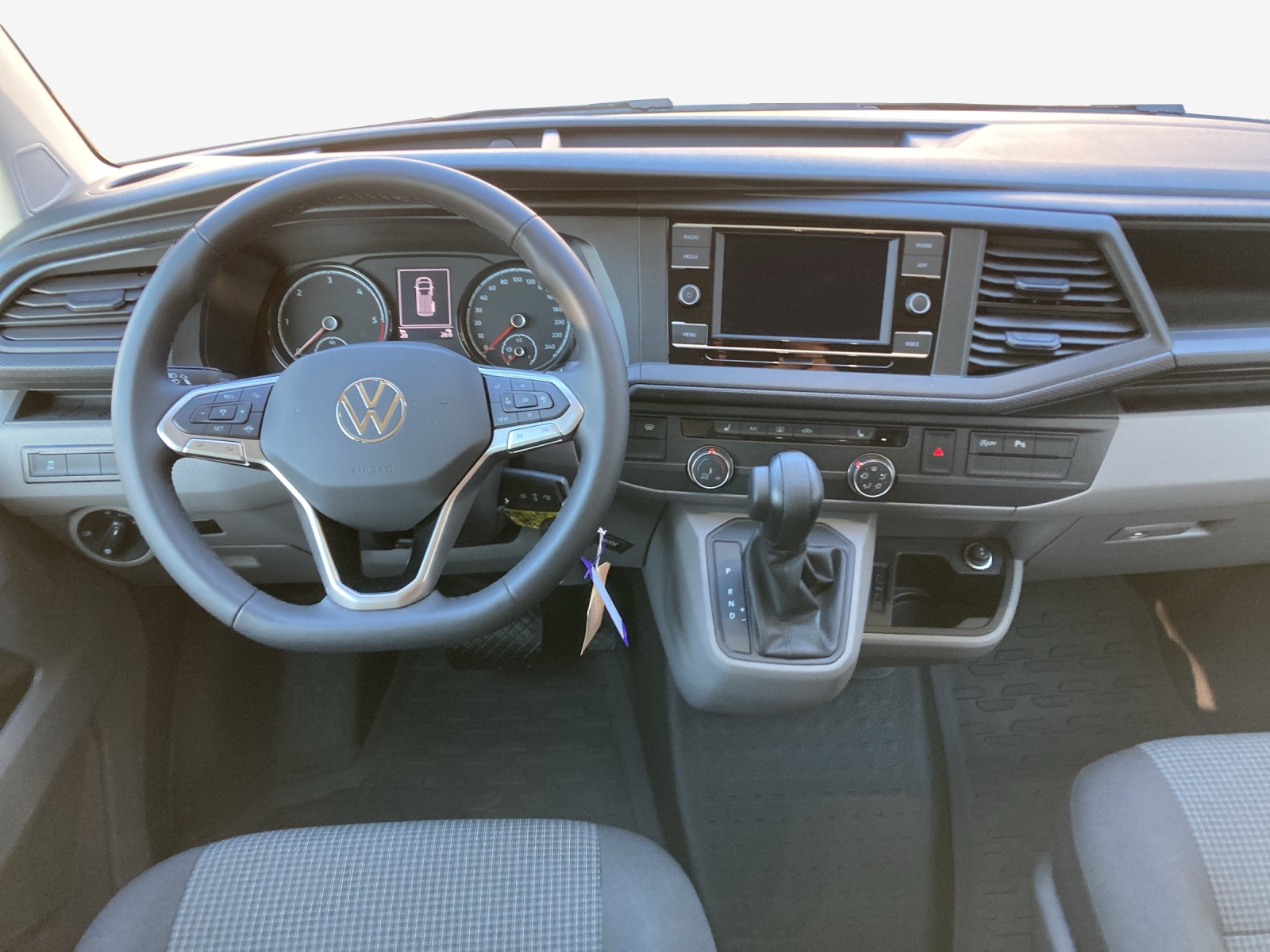 VW T6.1 Envia Free DSG 4M-image-8