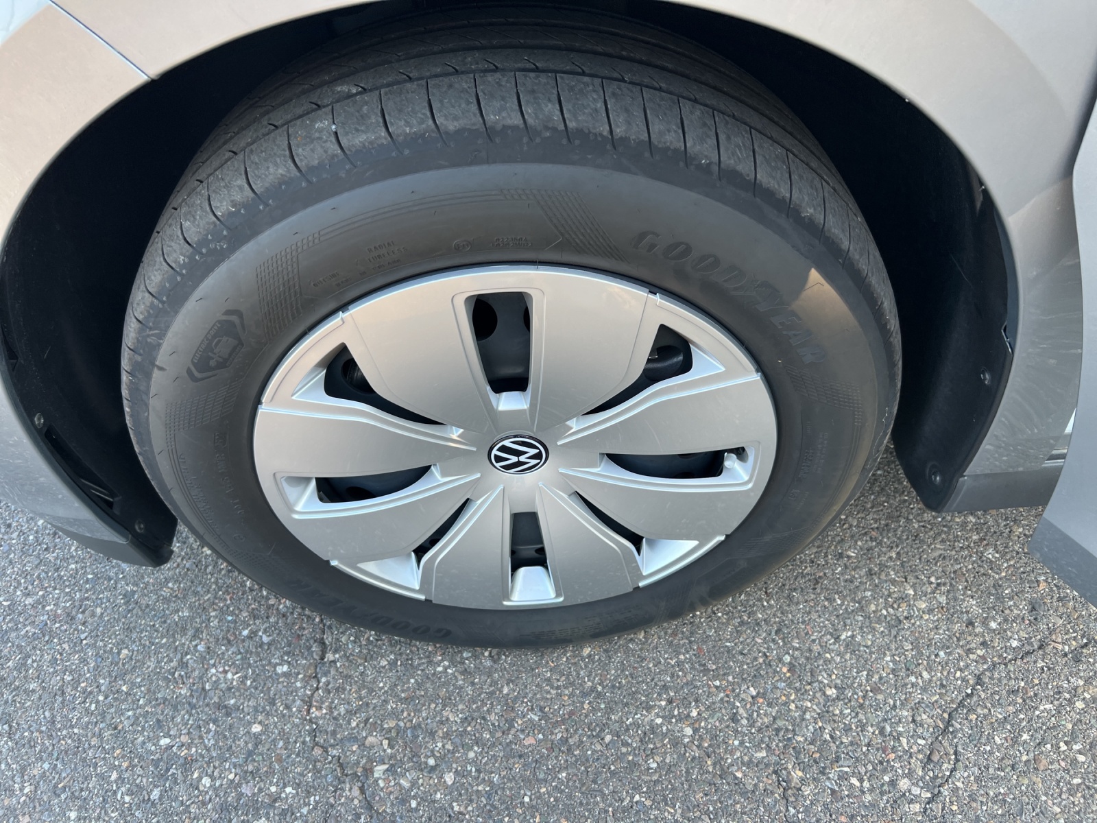 VW ID. Buzz Cargo-image-15