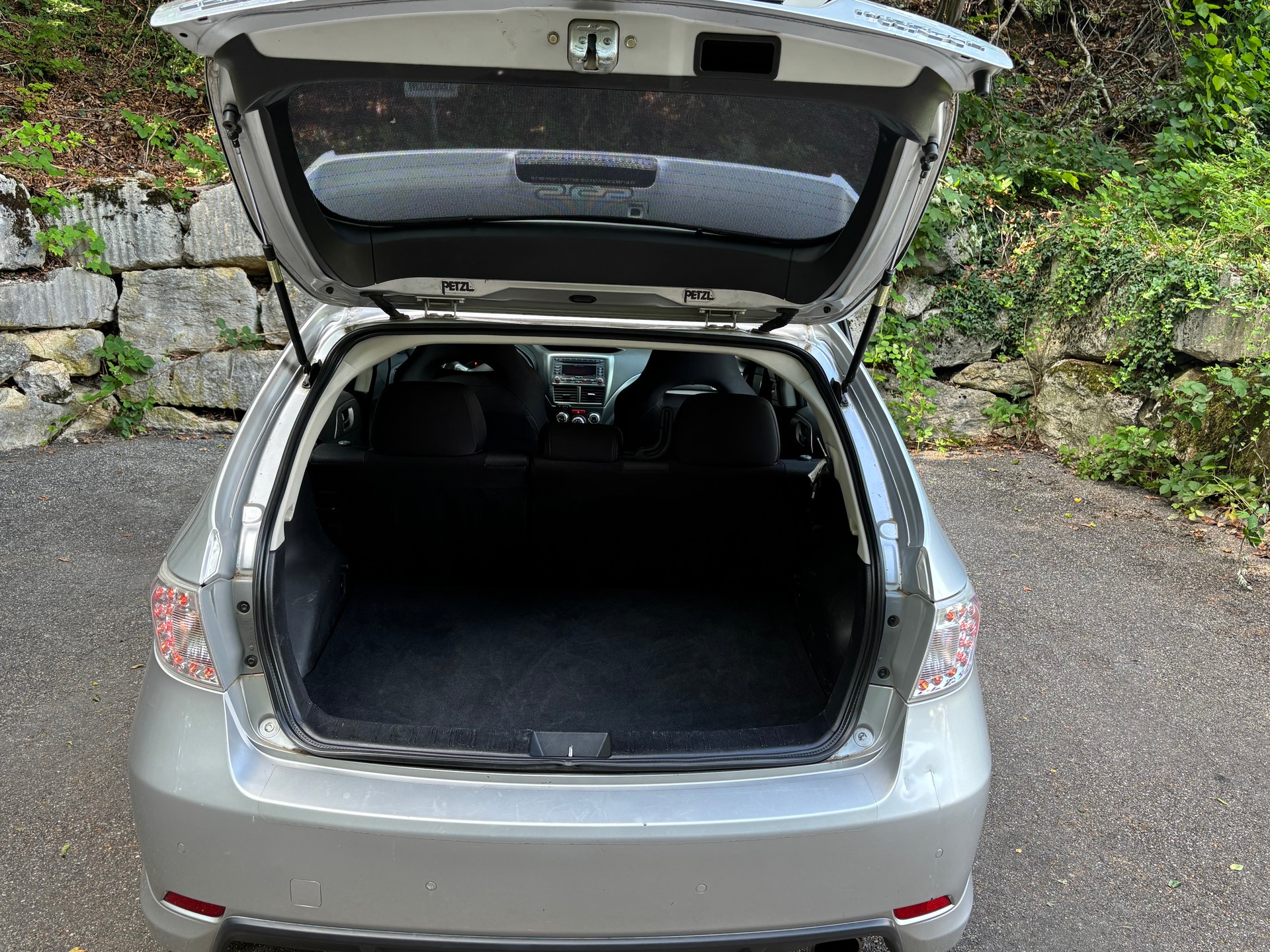 SUBARU Impreza WRX S-image-18