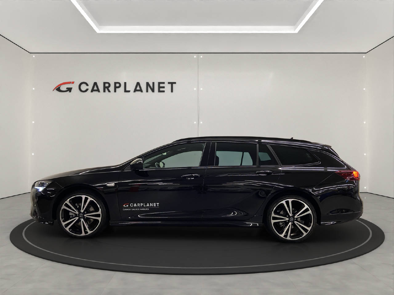 OPEL Insignia Sports Tourer 2.0 D Ultimate-image-1