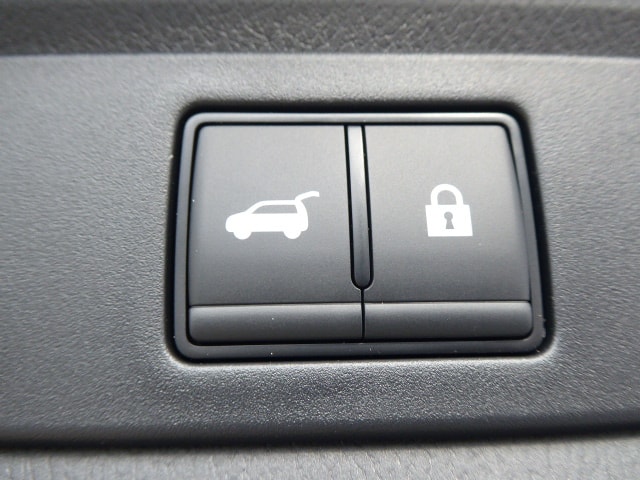 NISSAN Qashqai 1.5 VC-T e-Power Tekna-image-11