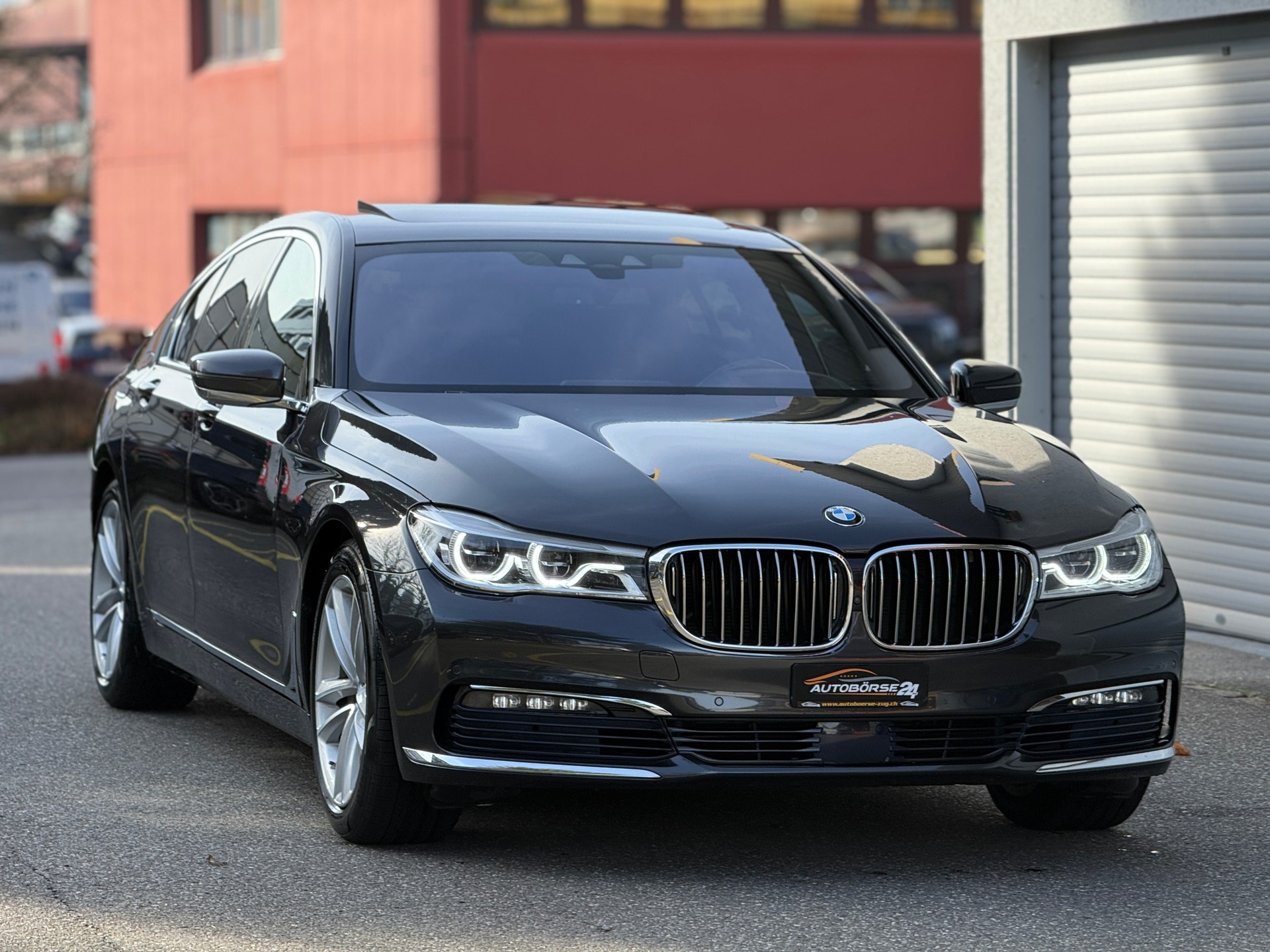 BMW 730d xDrive Steptronic-image-1
