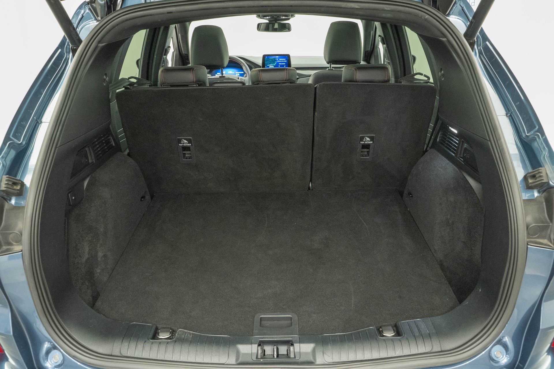 FORD Kuga 2.5 Plug-in Hybrid ST-Line X-image-4